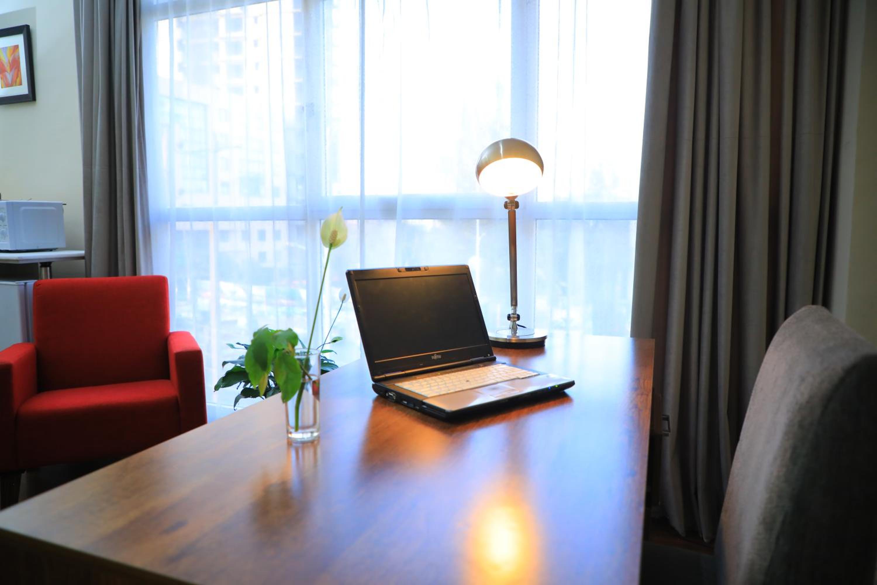 Victoria Hotel Apartment