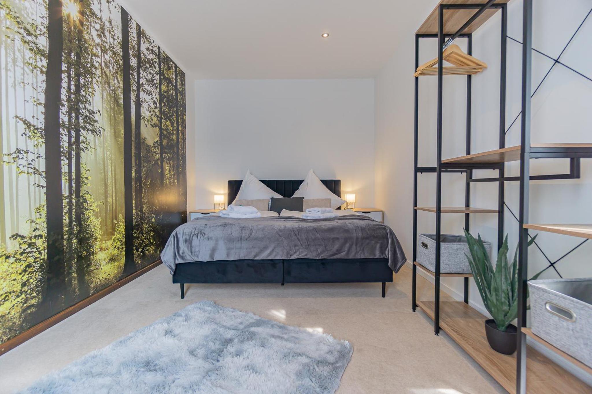 Exklusive Stadtvilla-190qm- Parkplatz- 3Schlafzimmer- 2 Bäder- Netflix- Waschmaschine- 4 Etagen-nähe Theater