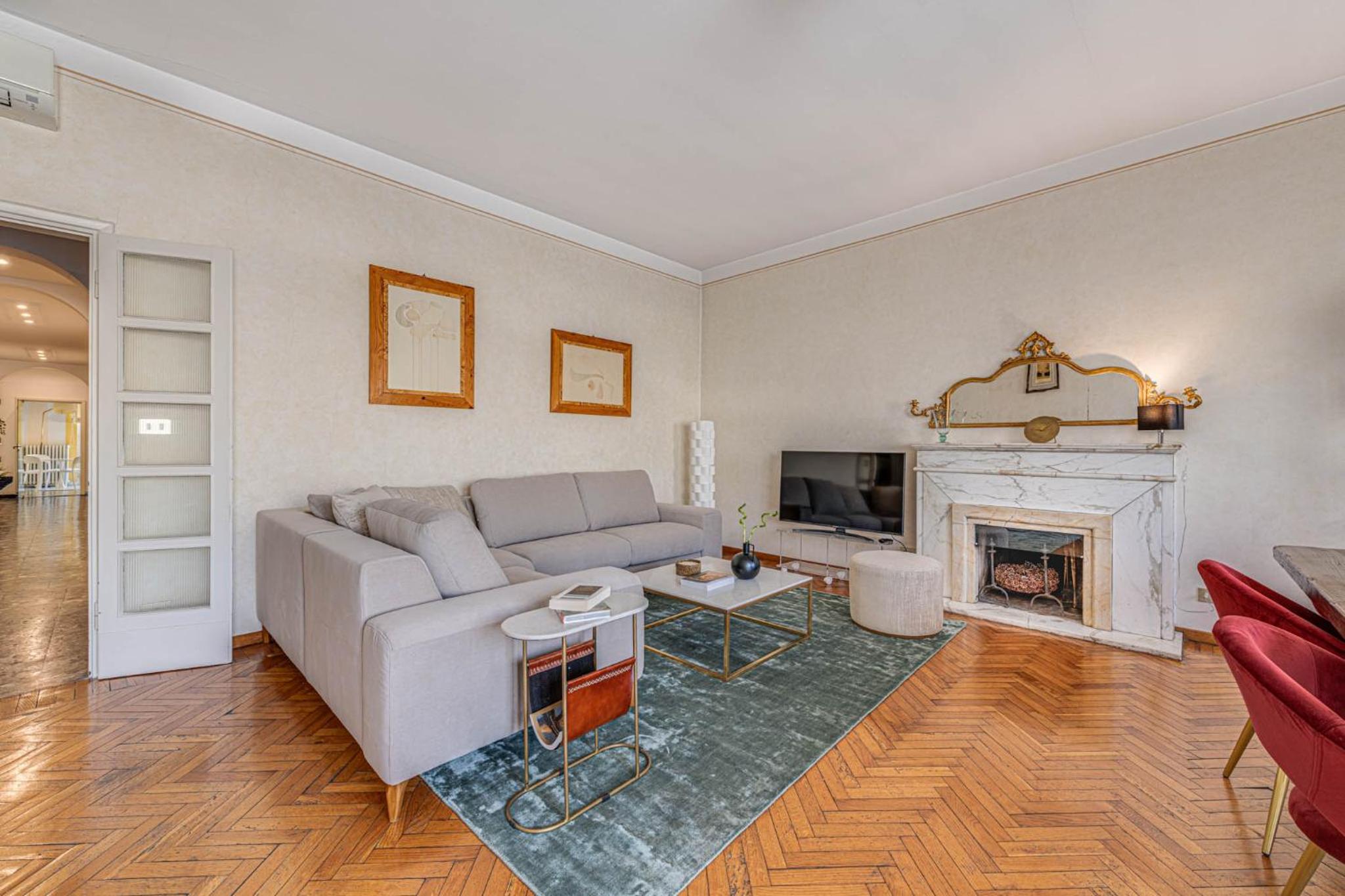 Apartments Florence - Golden Tower with View