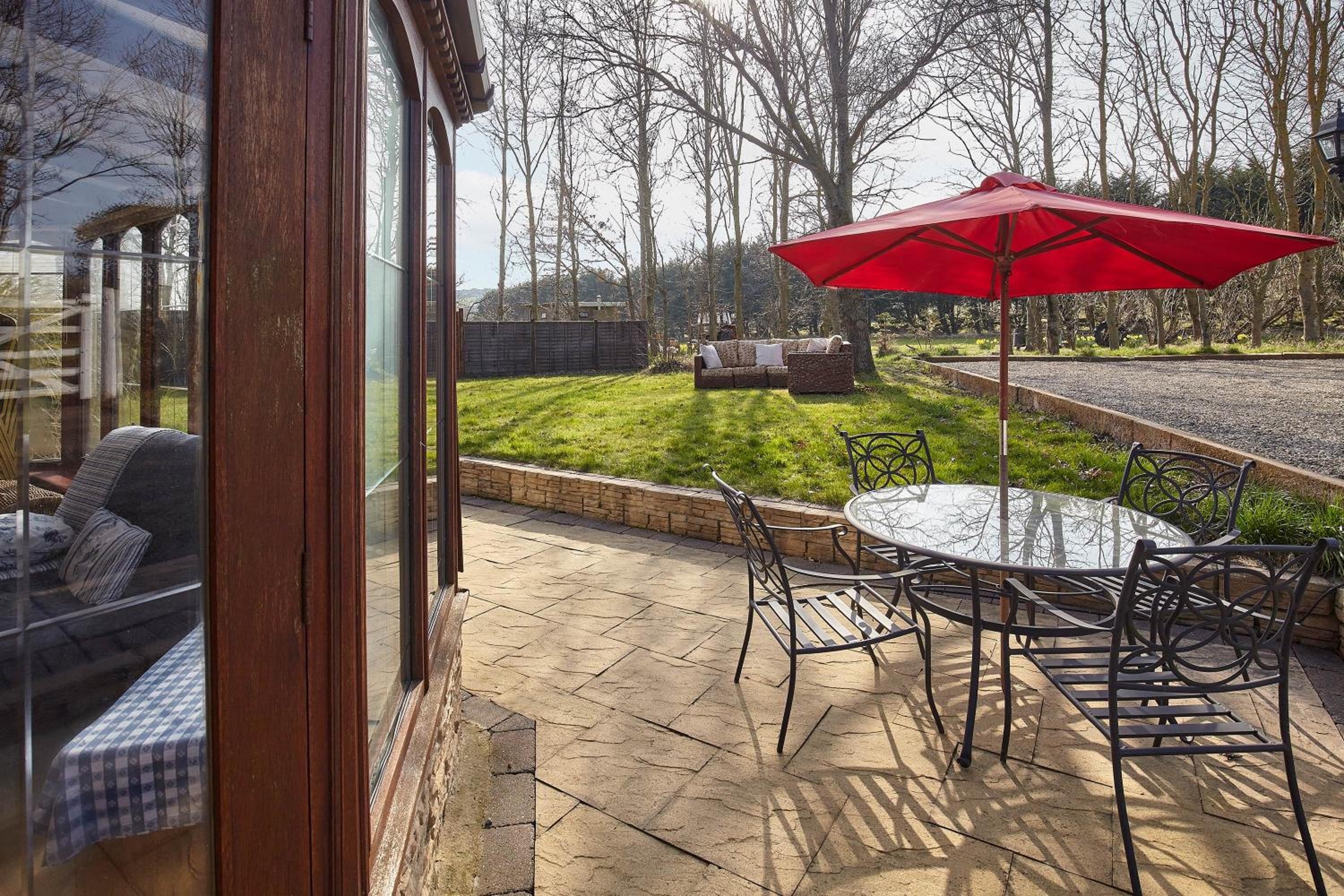 Host & Stay - The Arches Cottage