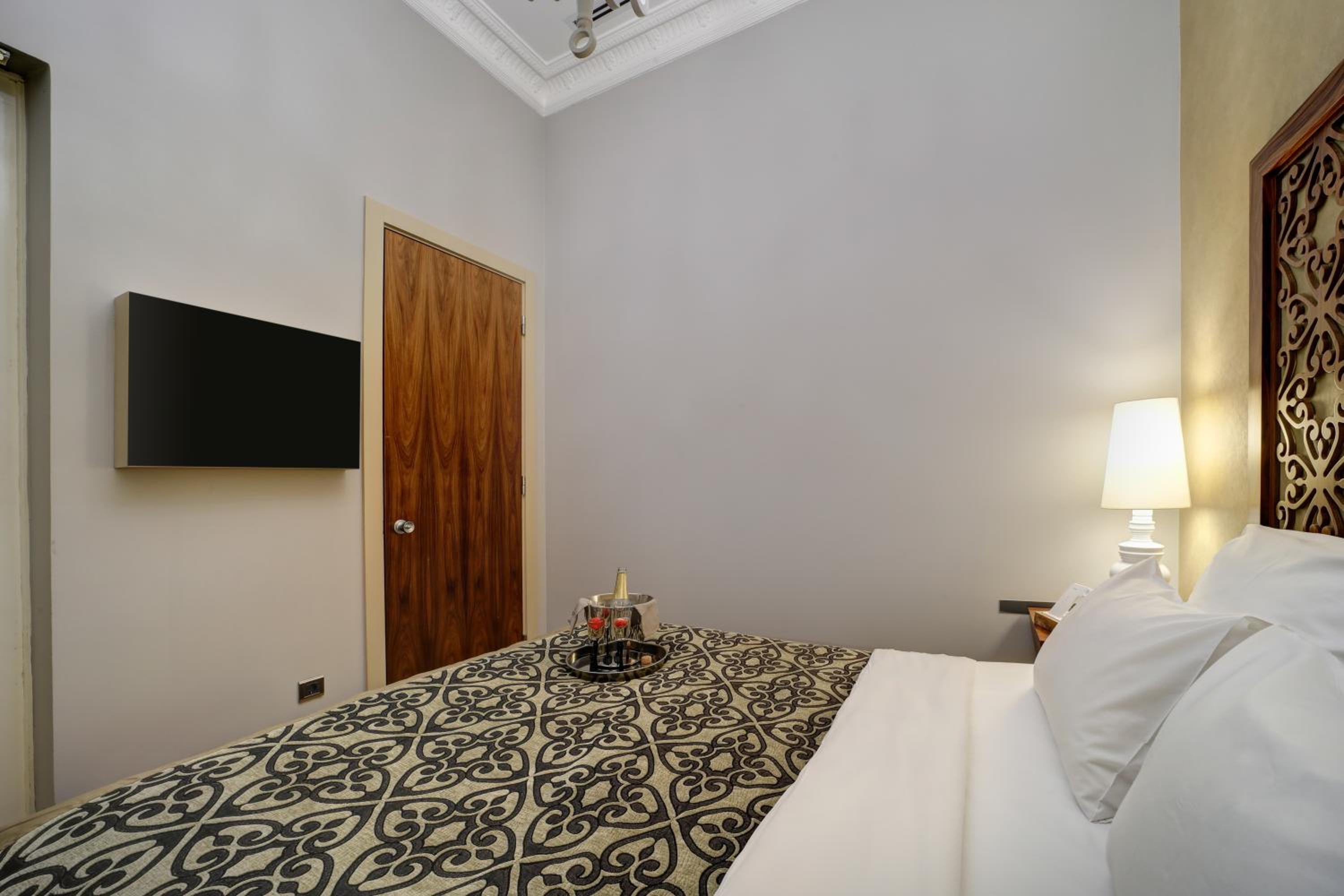 The Story Hotel Pera - Image 33