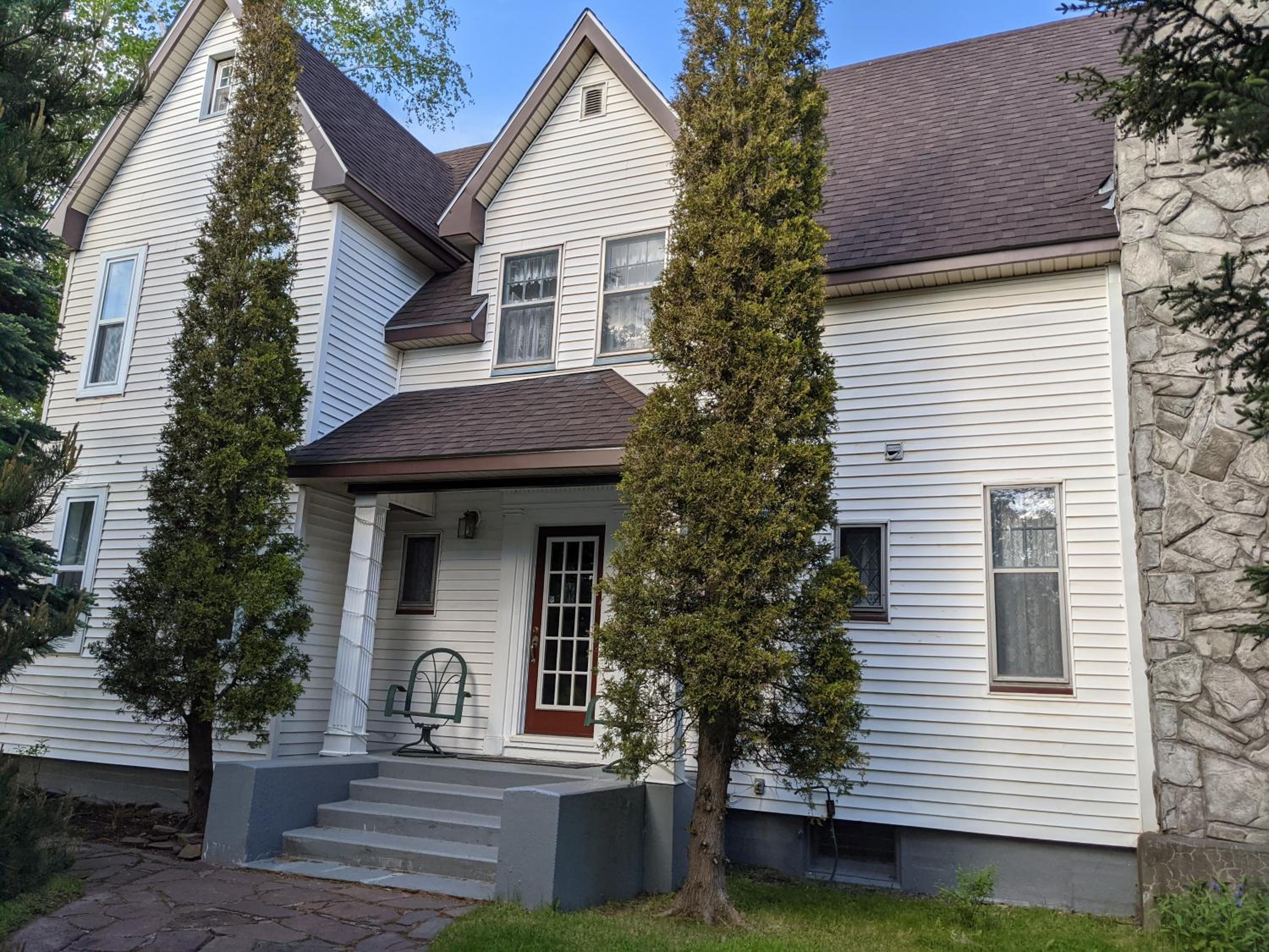 Hill Road Manor Bed & Breakfast view 4