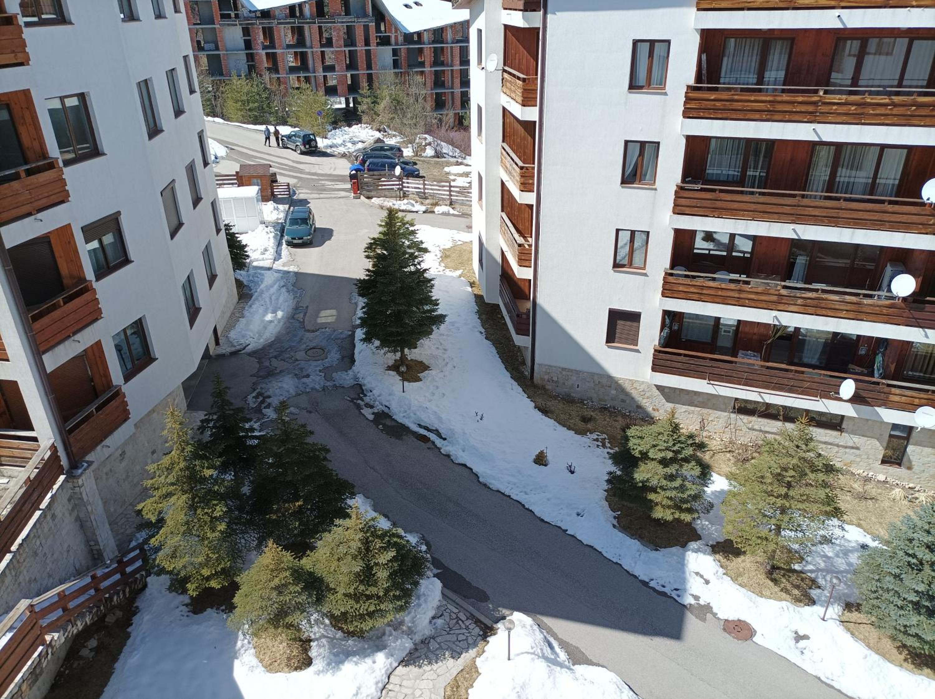 Studio Detelina Residence view 3