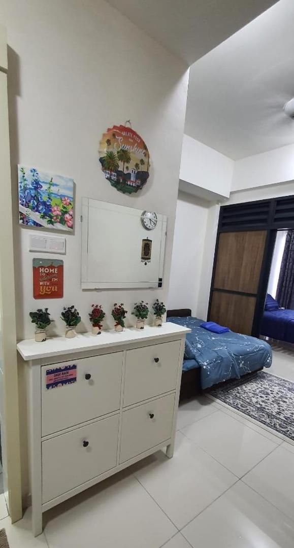 Hannah suite at cameronfair photo 8