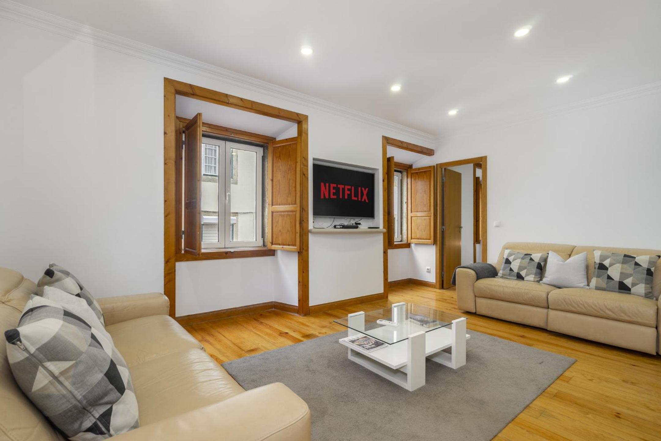 WHome | Alfama Deluxe Apartment view 3