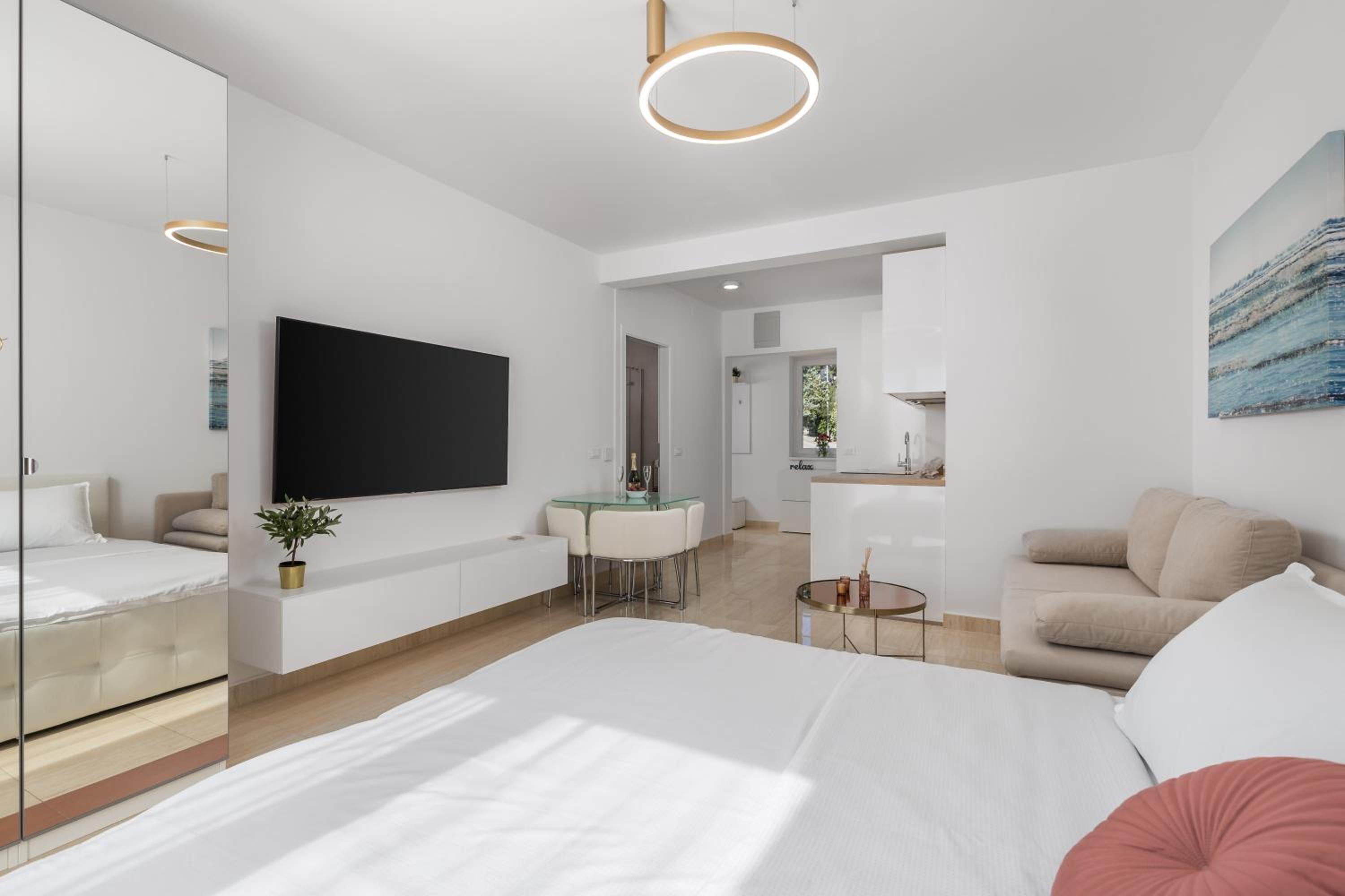 Luxury Studio Apartment Honeymoon