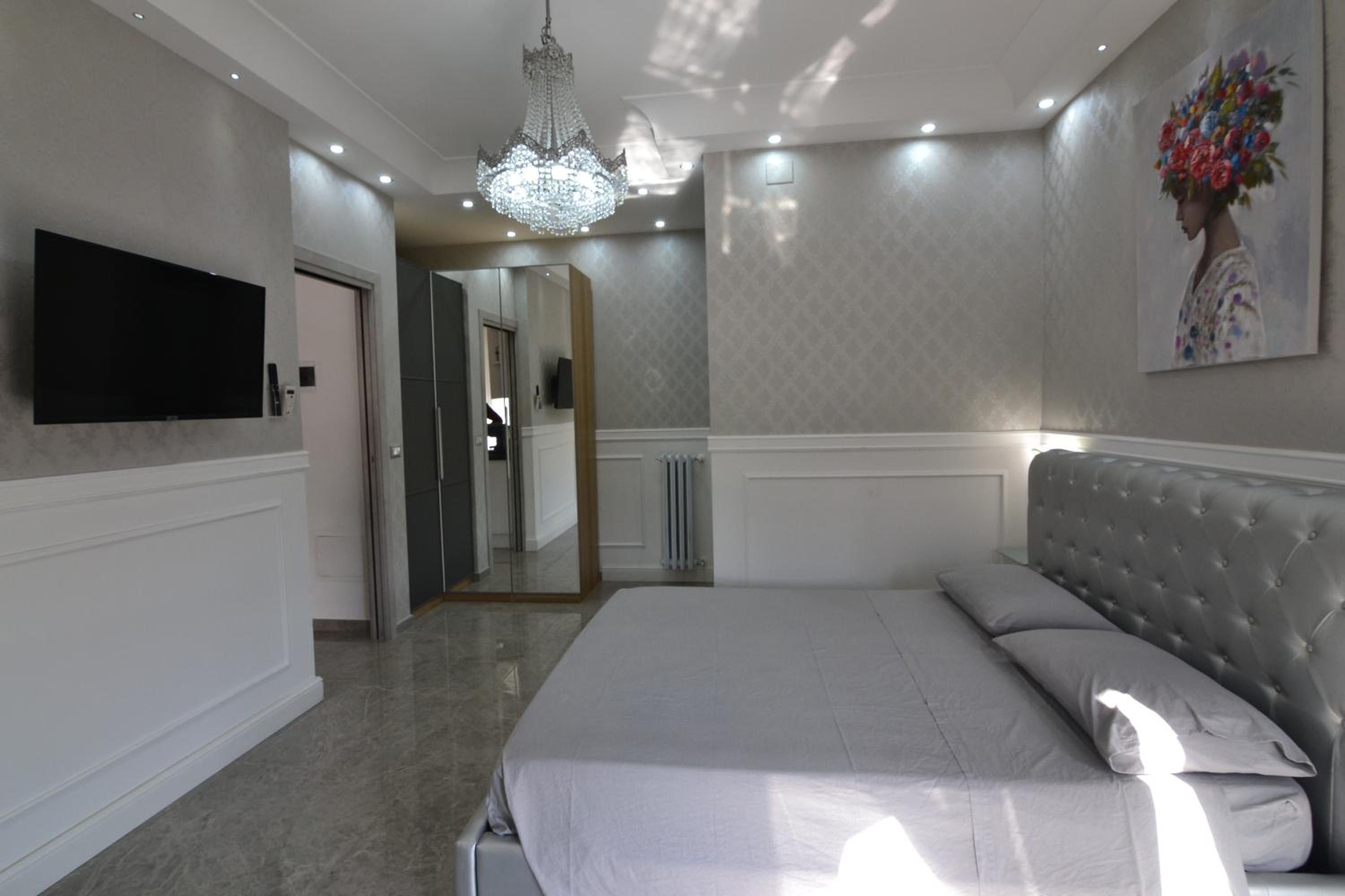 SILVER SUITE photo 4