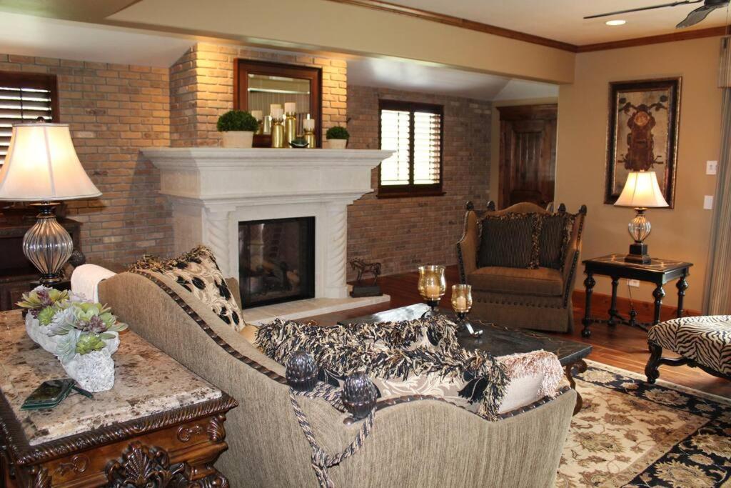 The Elegant Montana Farmhouse view 2