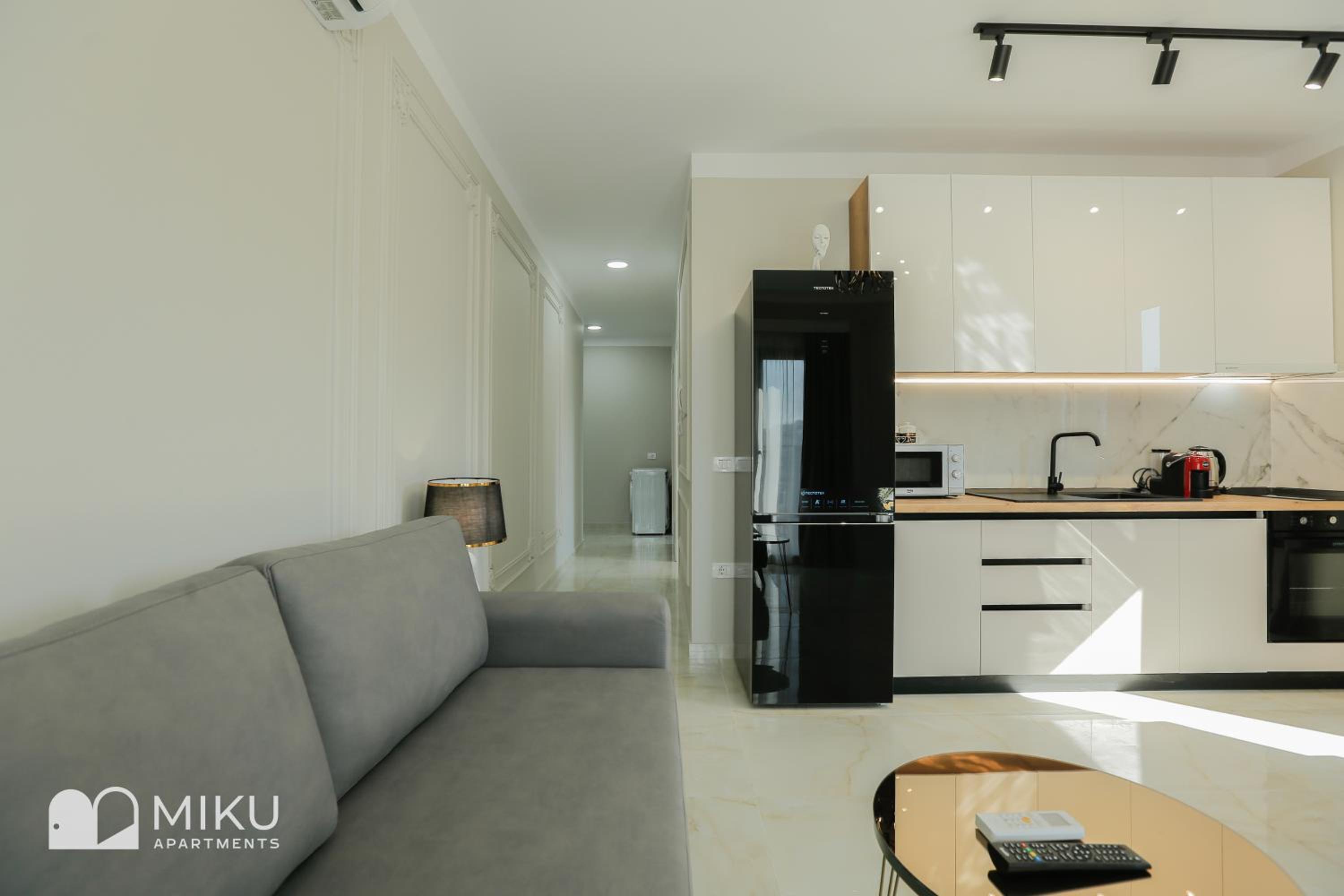 Miku Apartment - Lovely 1 Bedroom Spectacular View