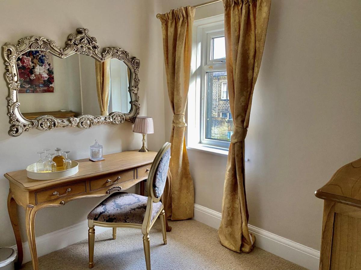Ashmount Country House