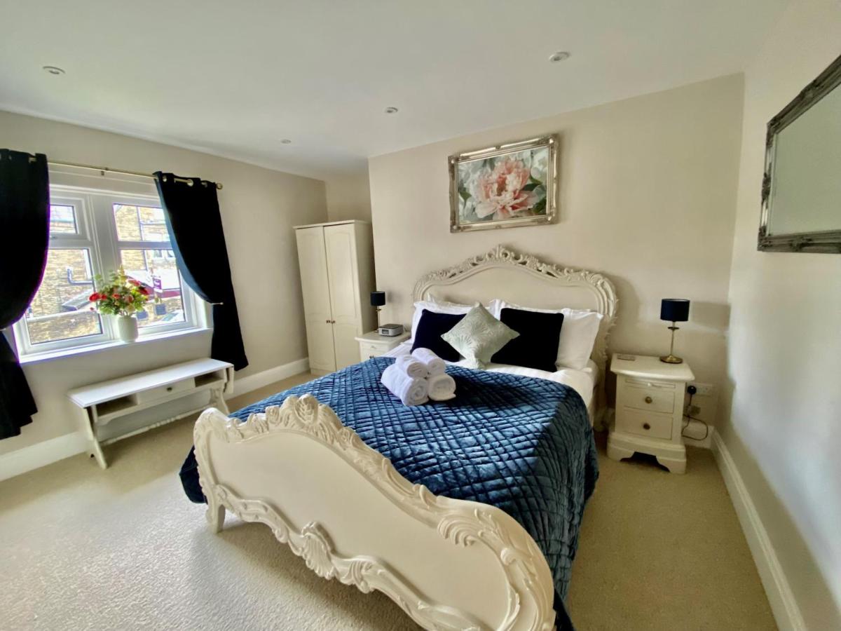 Ashmount Country House