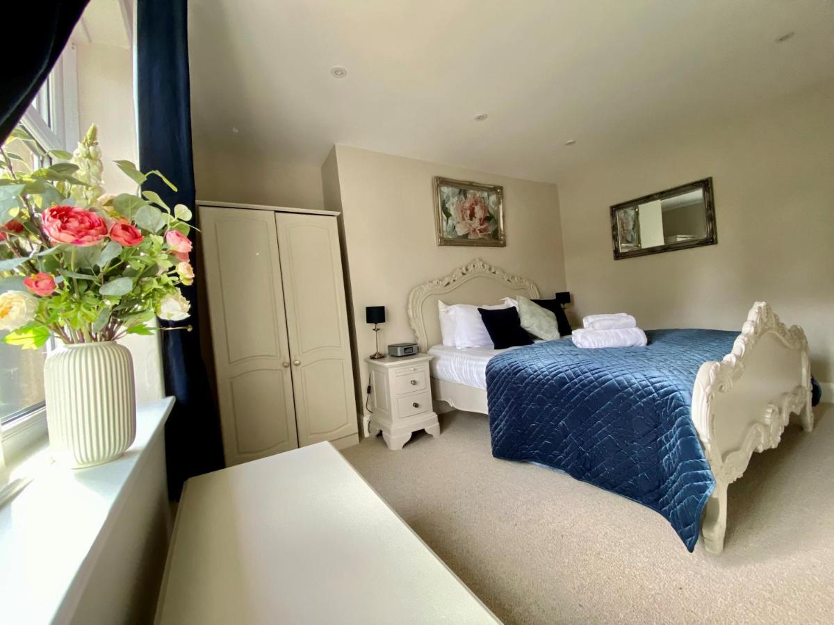 Ashmount Country House