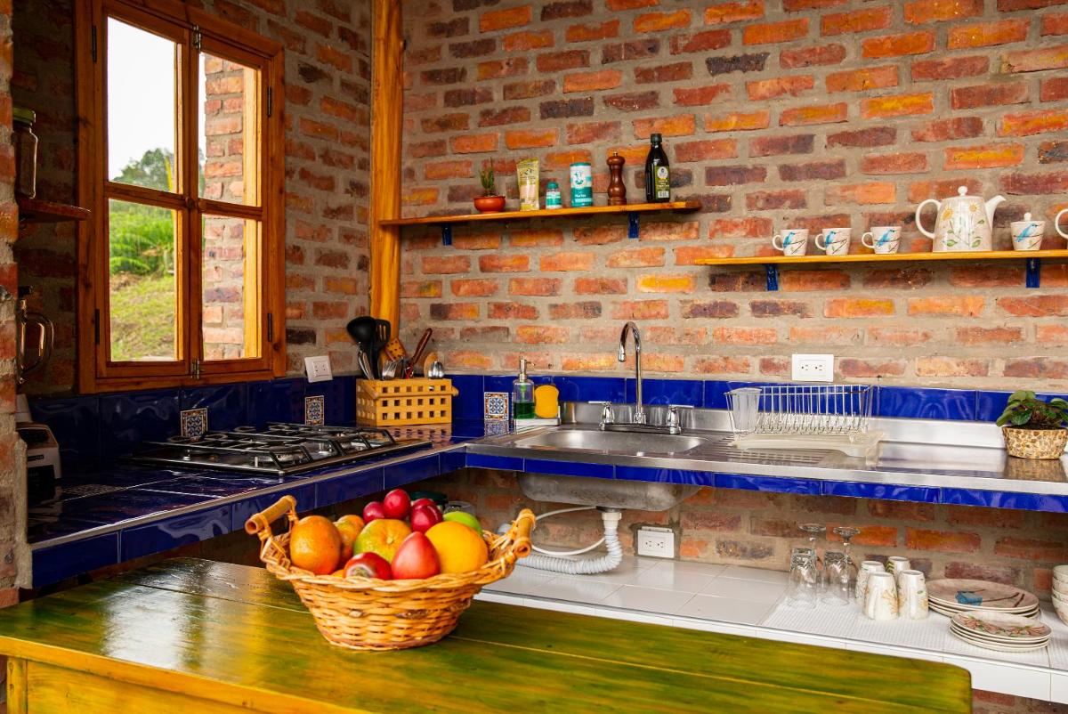 BAUMHAUS Cabañas rusticas con jacuzzi privado