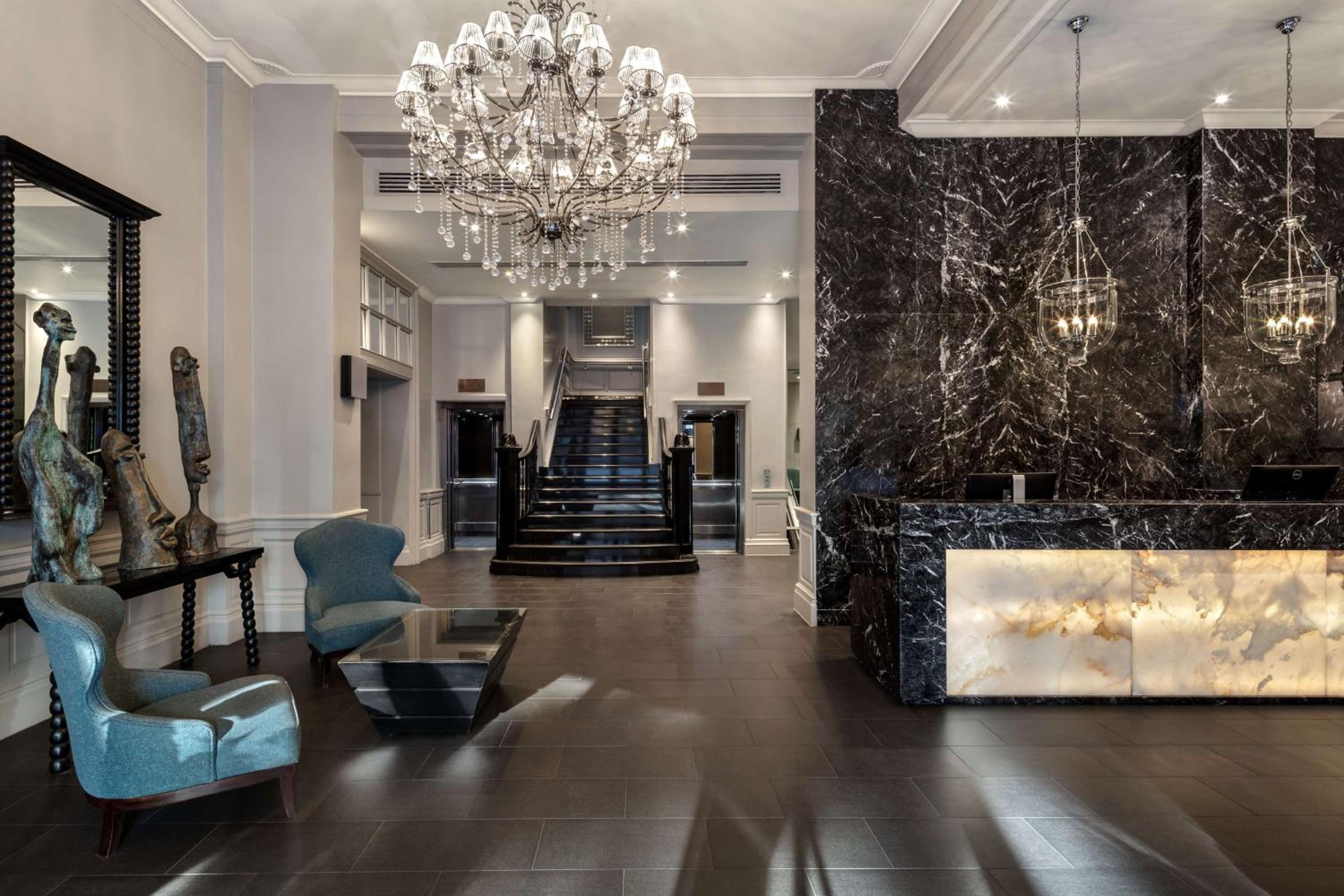 Radisson Blu Hotel, London Euston Square - formerly Grafton-1