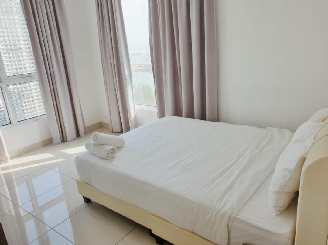 Mansion One 3 Bedroom SEAVIEW Gurney Georgetown 1-13Pax photo 5