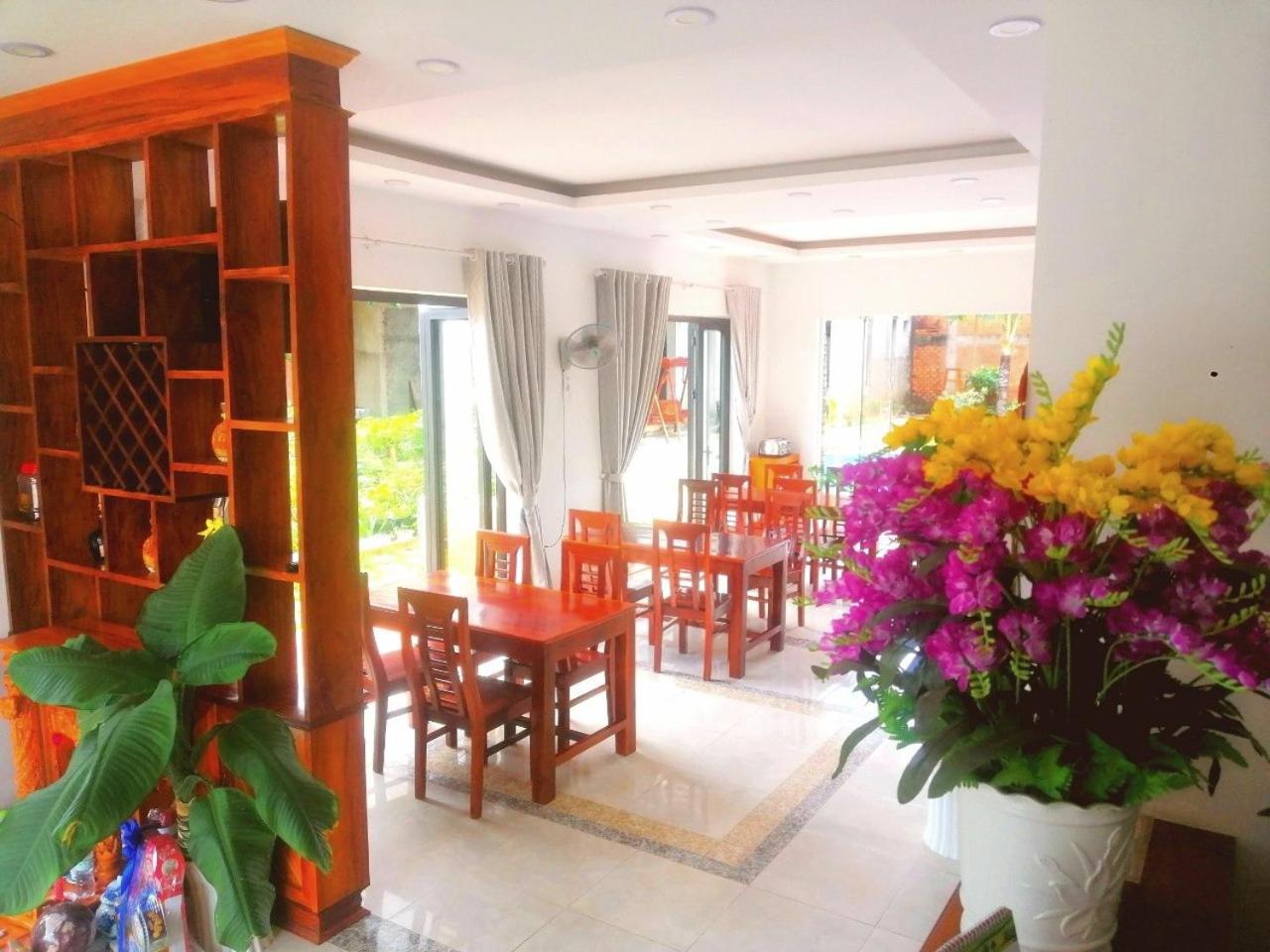 Hung Vuong Resort