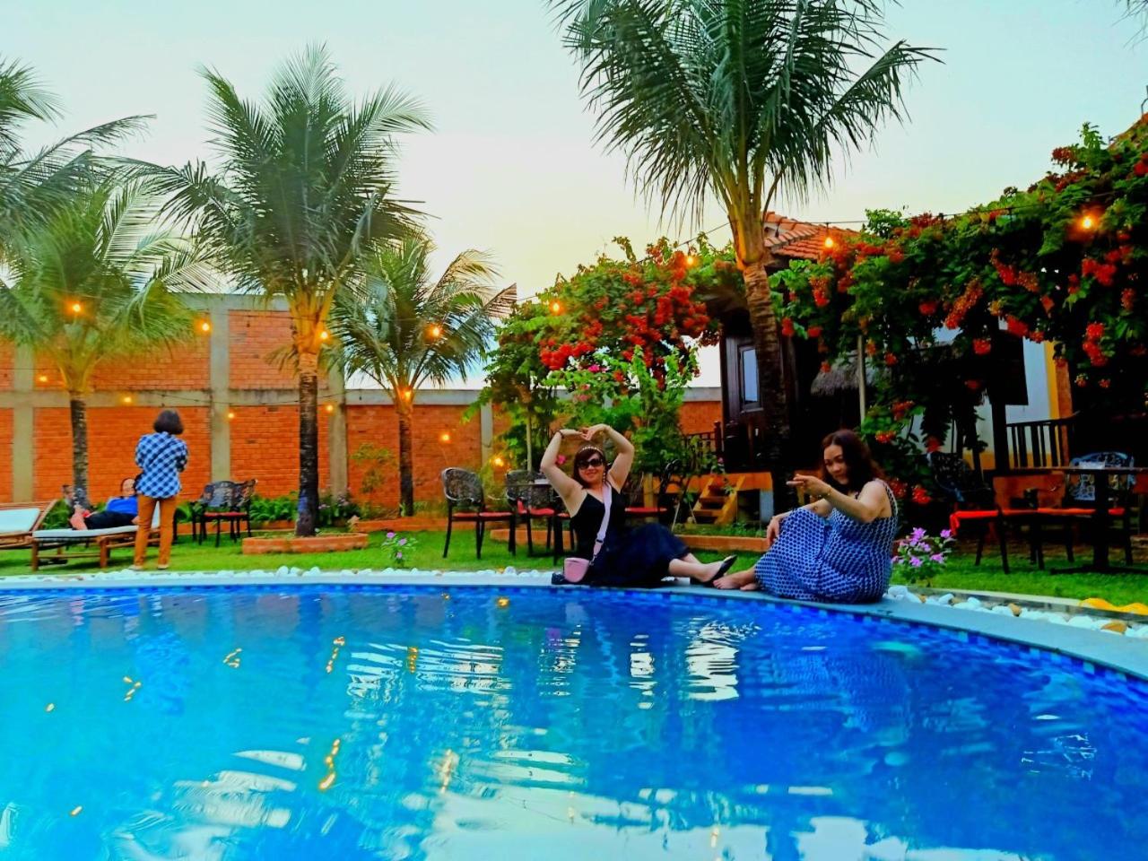 Hung Vuong Resort