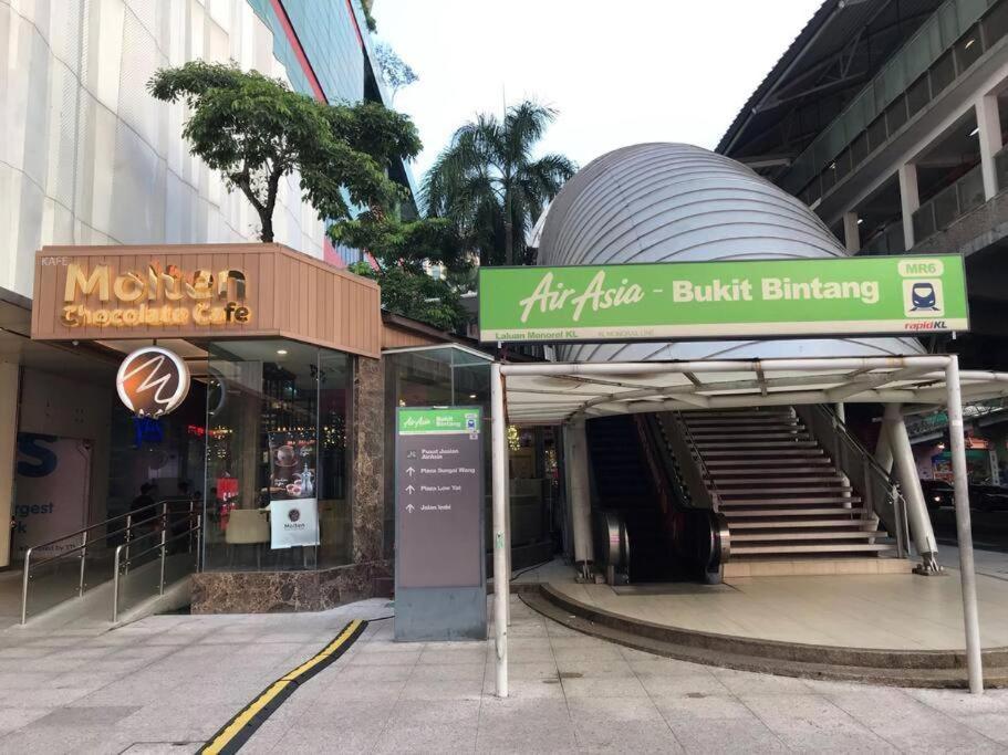 2min walk to Lot 10, 5 min to Pavillion 2BR 8-2 WIFI 100mbps