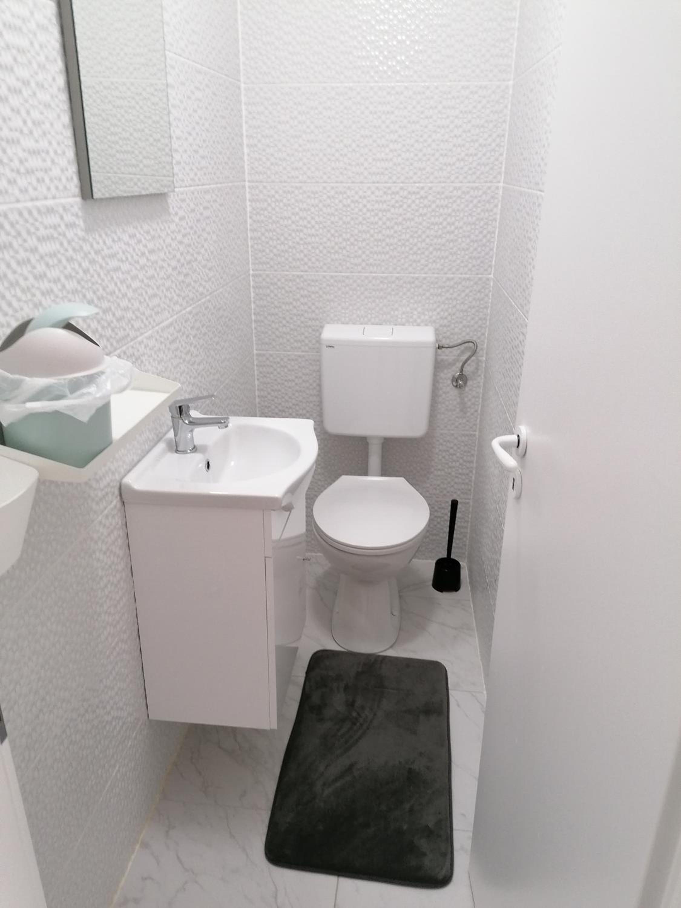 Photo 34