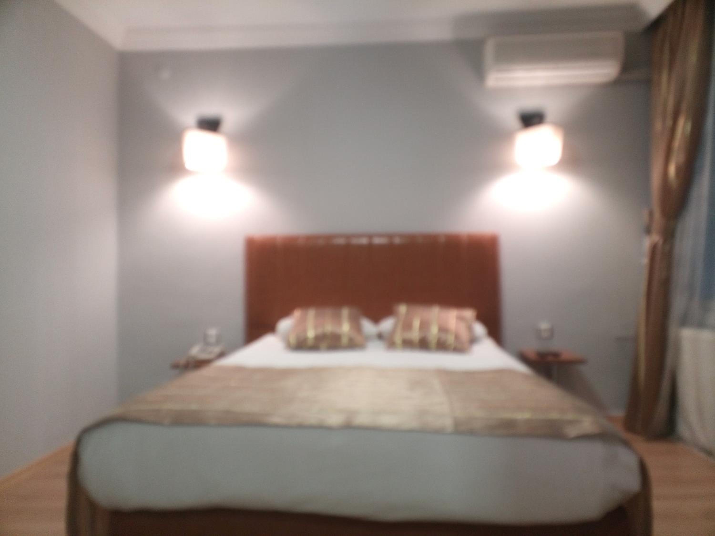 Tac Hotel - Image 64