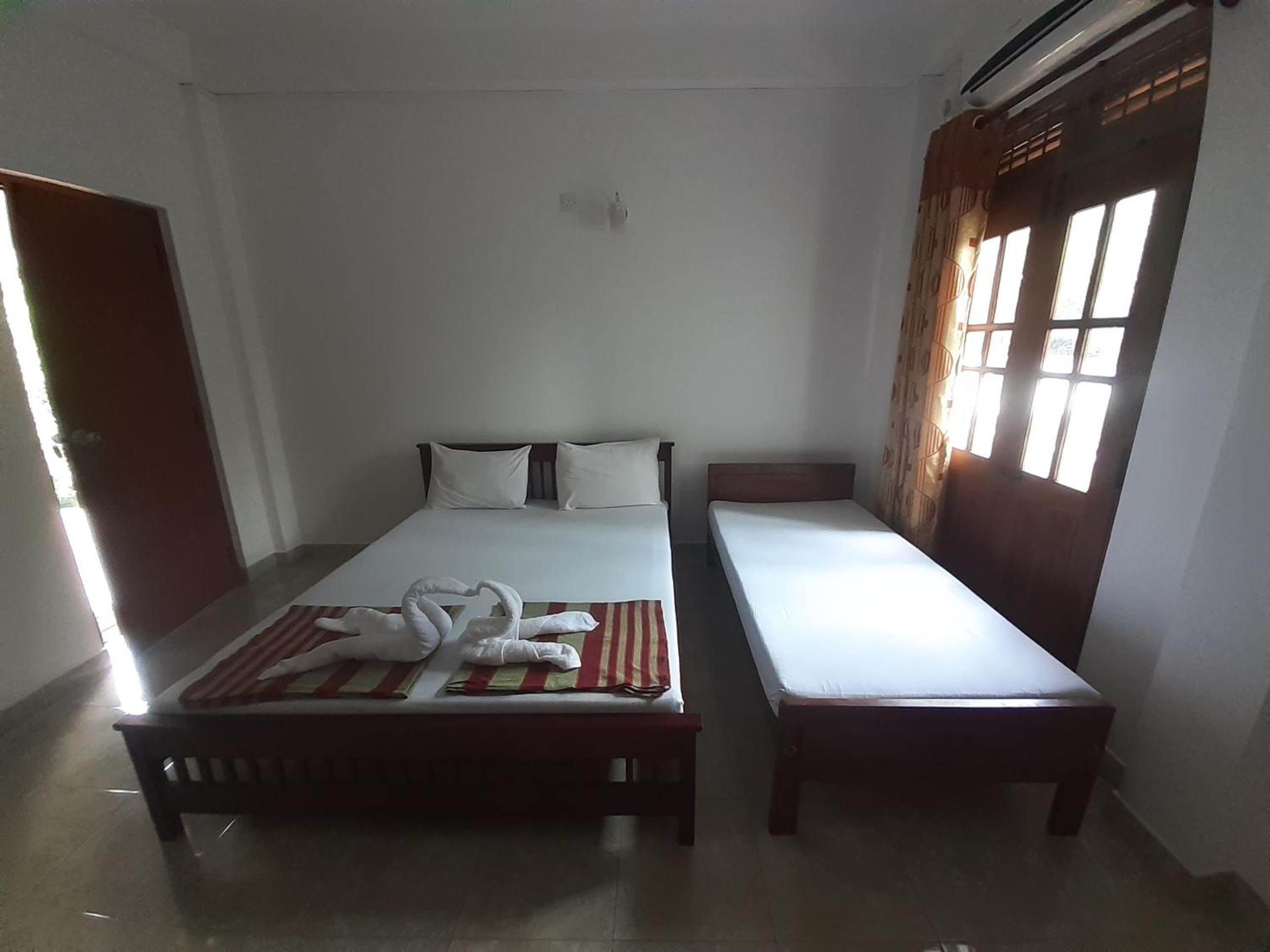 Emarald Holiday Homes view 5