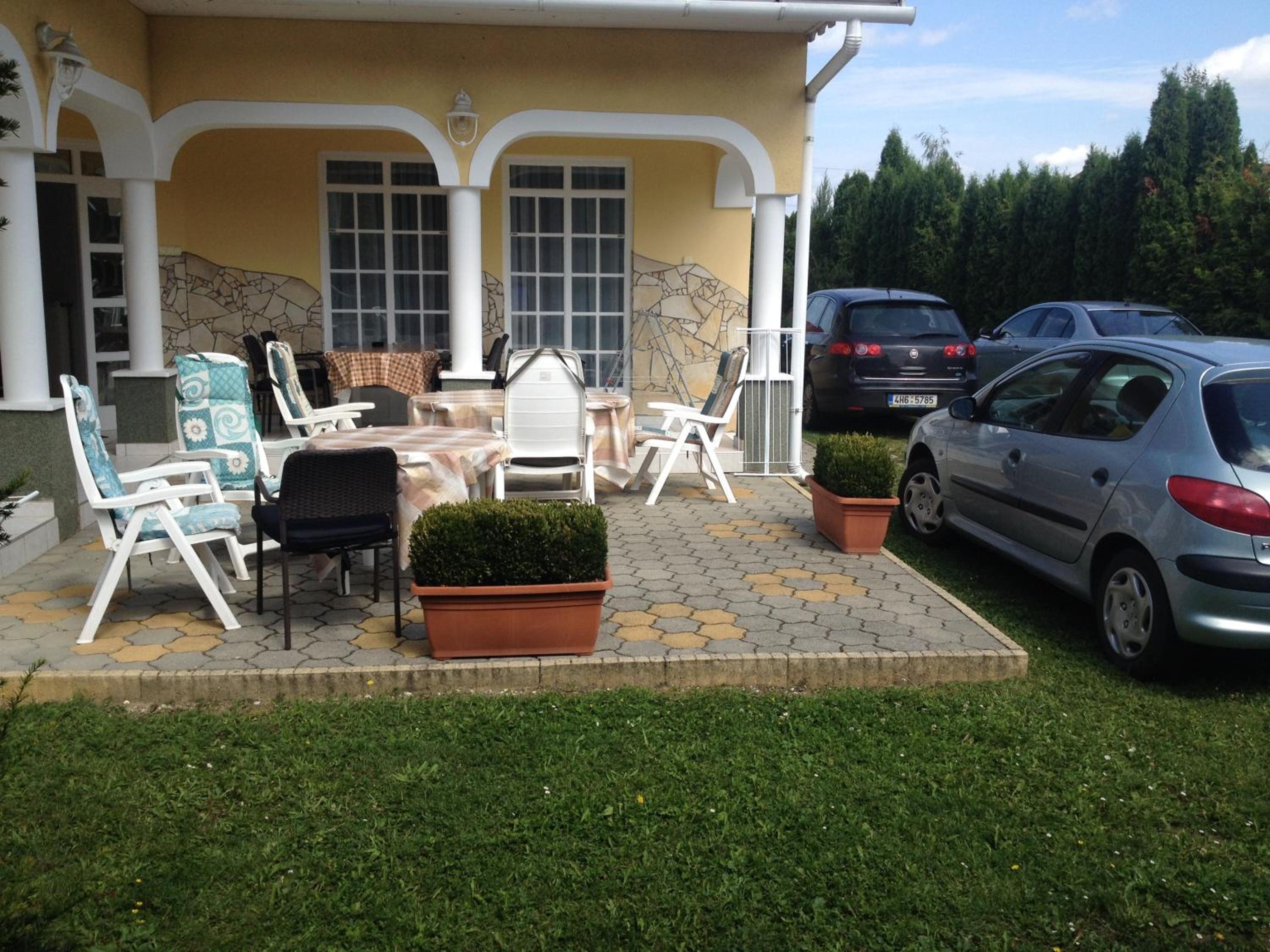 Photo 42