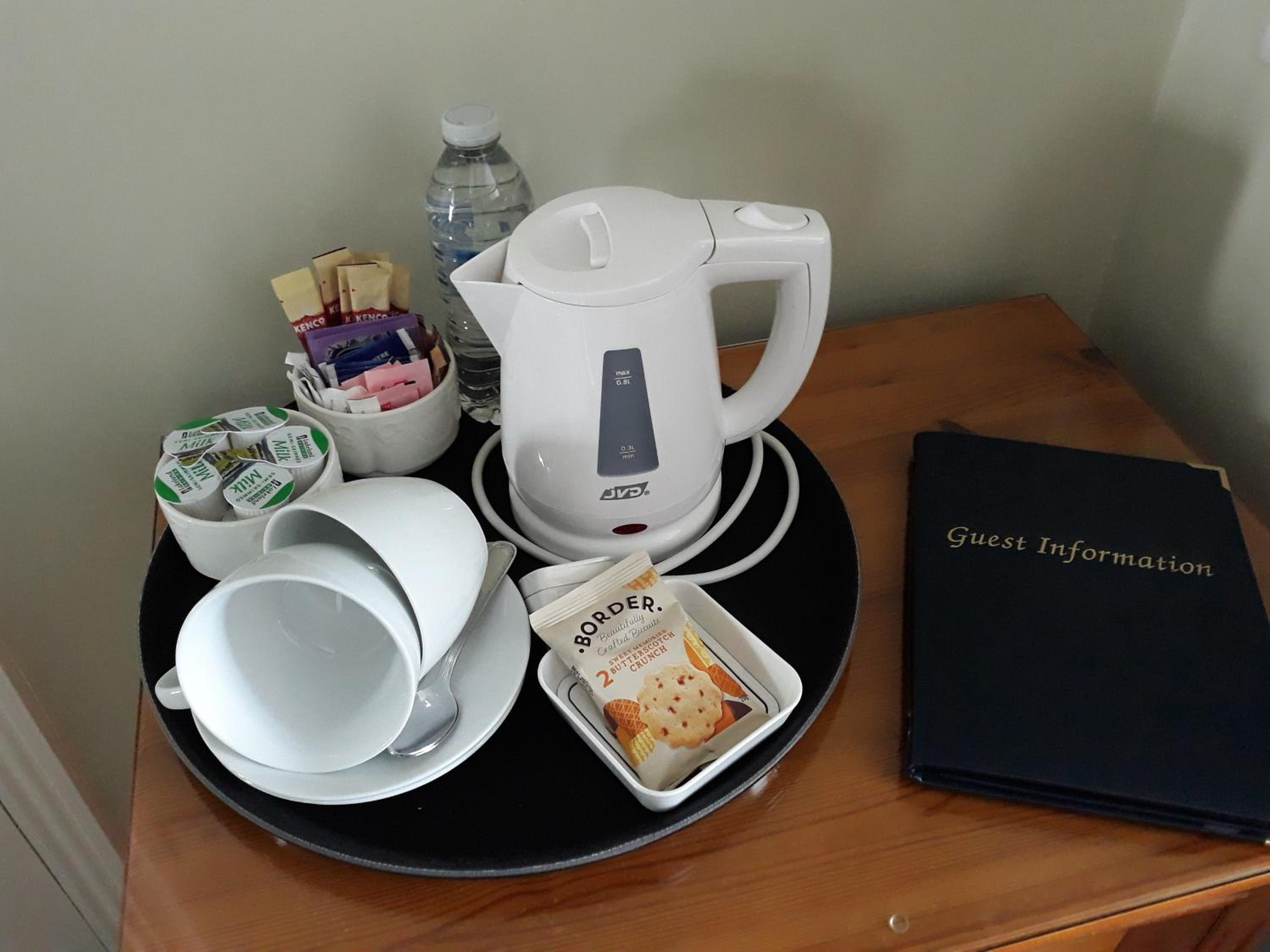 Breakers Bed and Breakfast