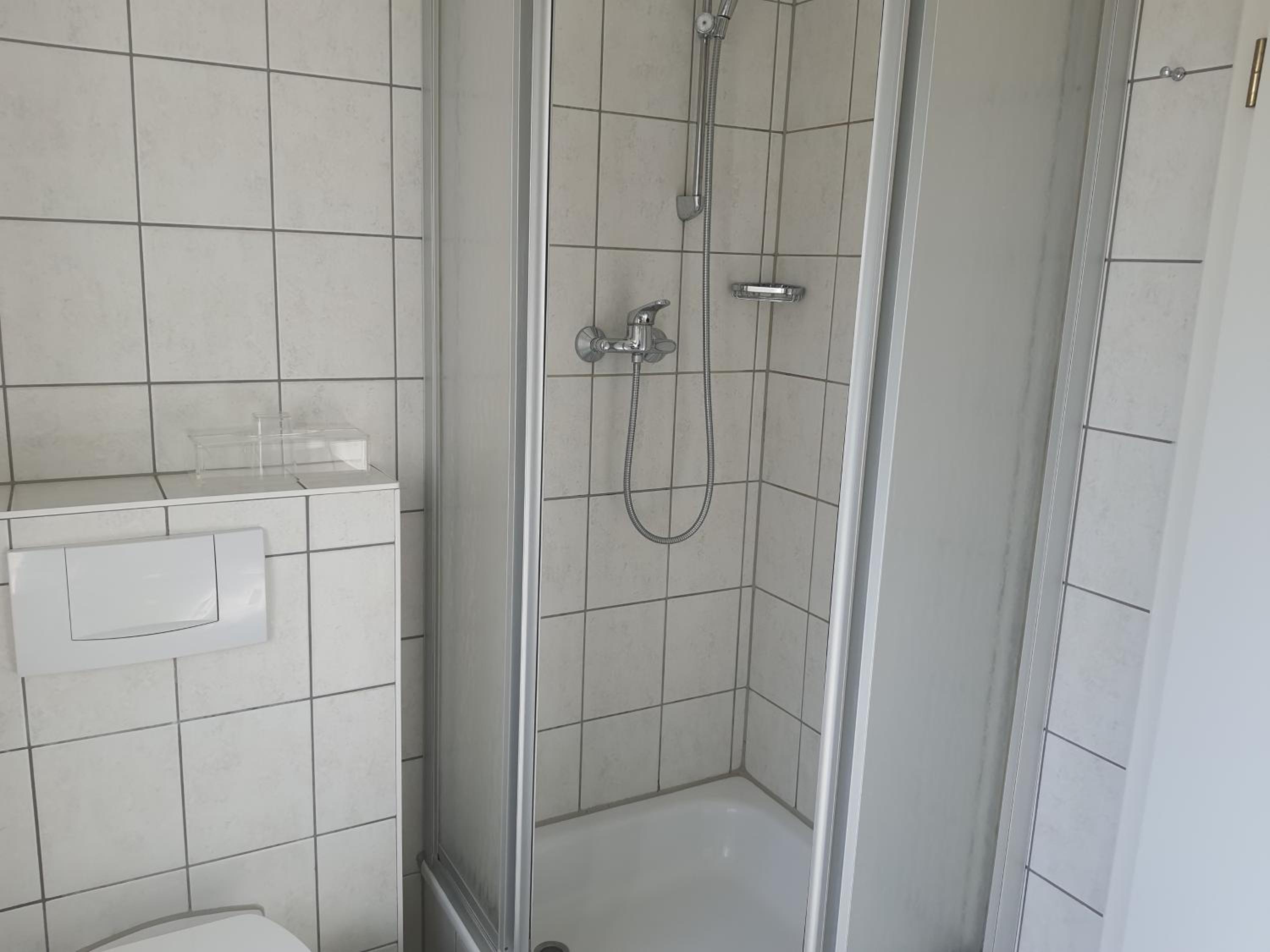 Darsser Weg 32 en Zingst — bathroom