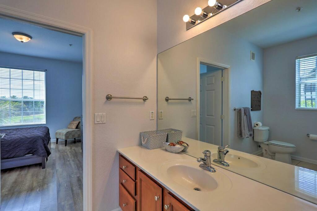 NEW! Luxury Condo, Min to DisneyConvention Center