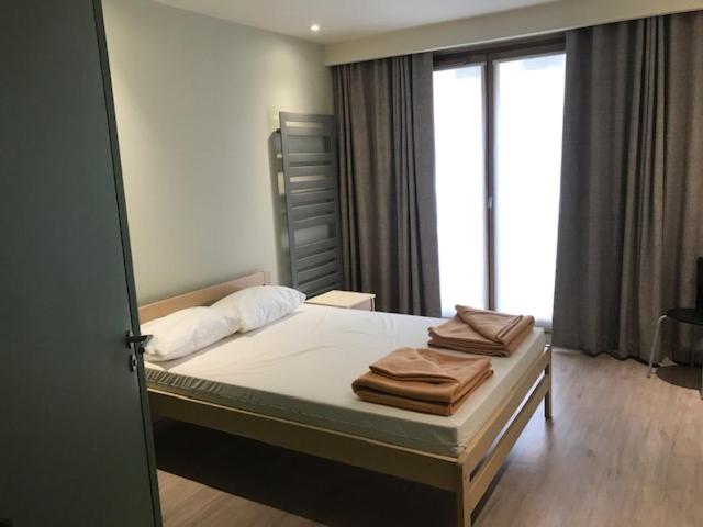 Adveniat Paris