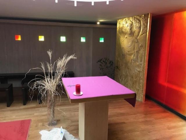 Adveniat Paris
