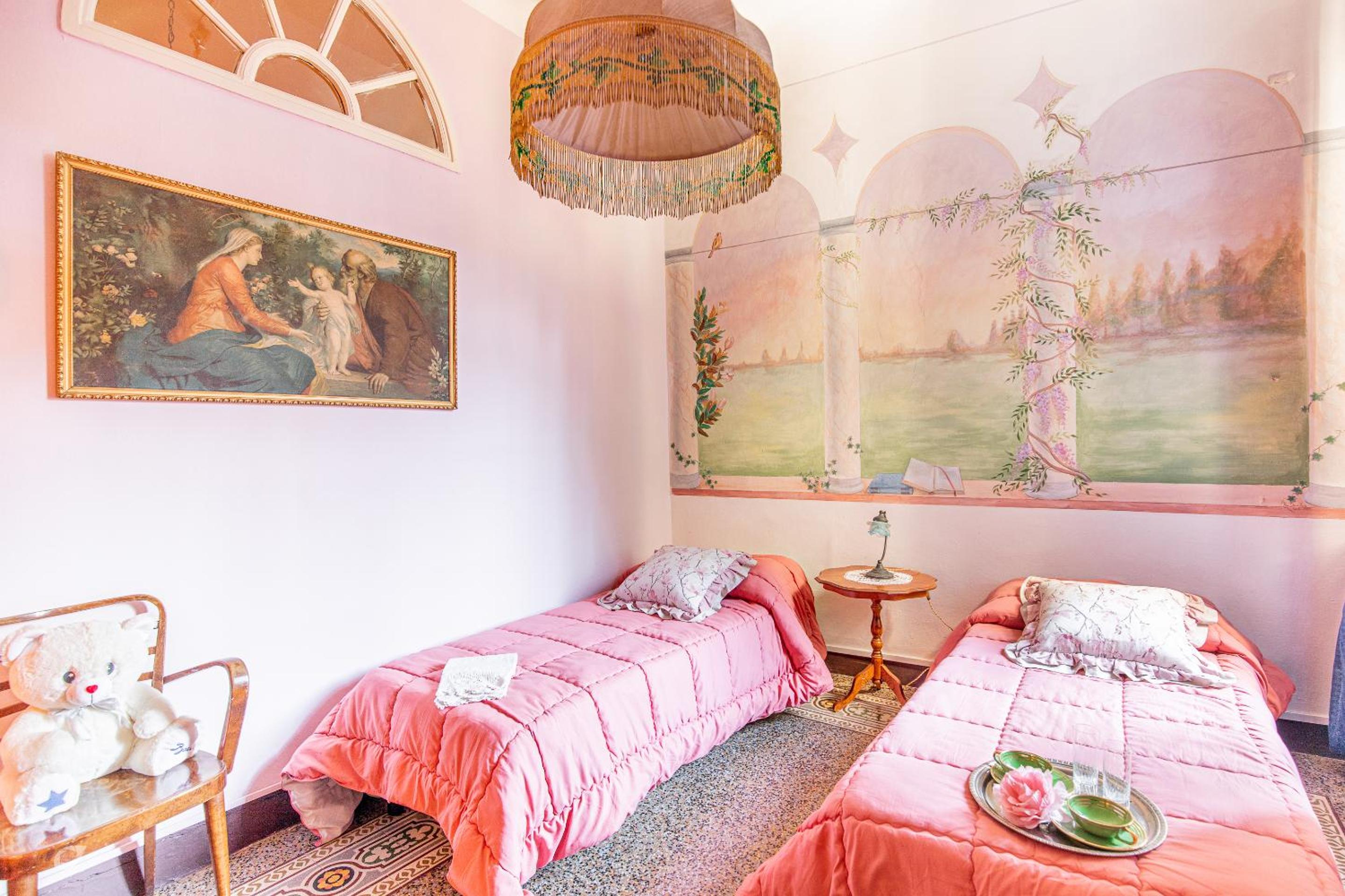 Casa Anna en Lucca — bedroom