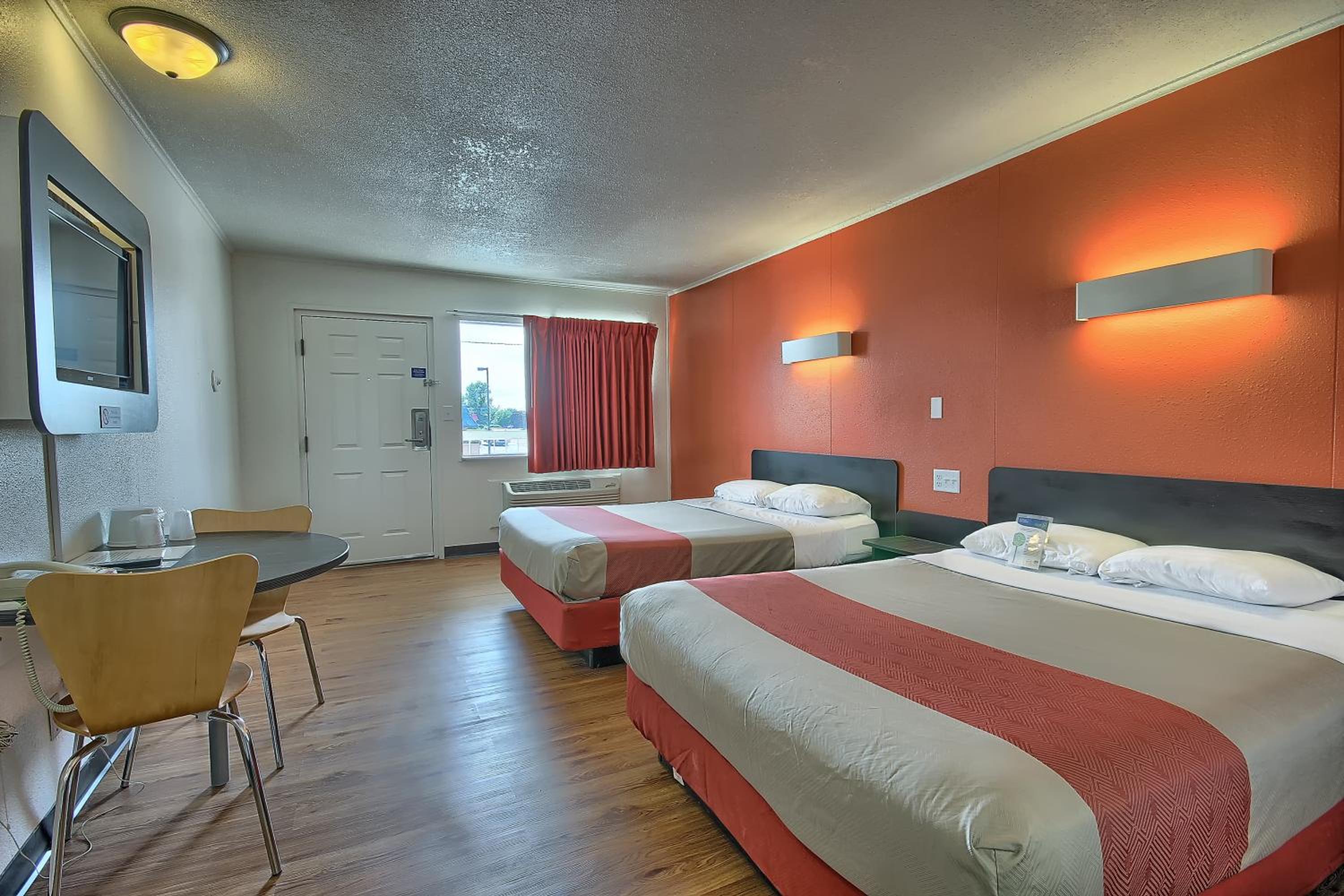 Lima Vacations - Motel 6-Lima, OH - Property Image 12