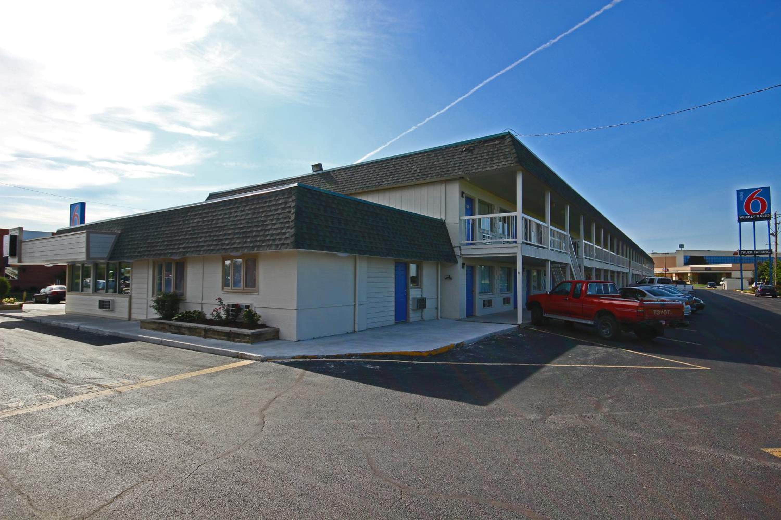 Lima Vacations - Motel 6-Lima, OH - Property Image 3