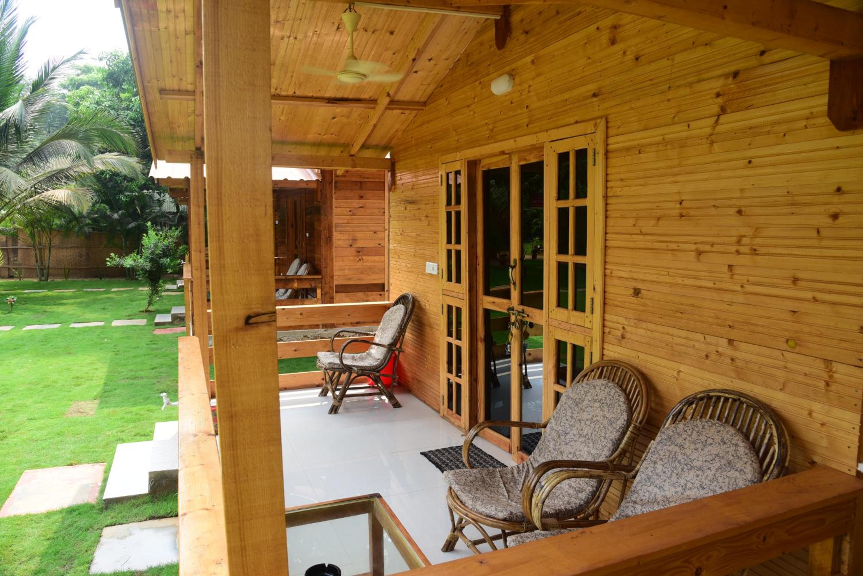 Photo 12