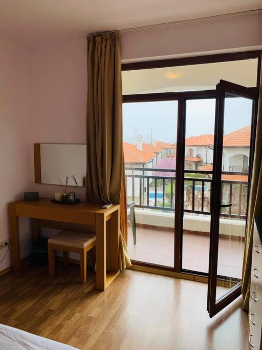 Lovely Apartment in peaceful family spa resort near to Nesebar