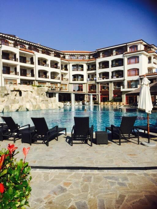 Lovely Apartment in peaceful family spa resort near to Nesebar