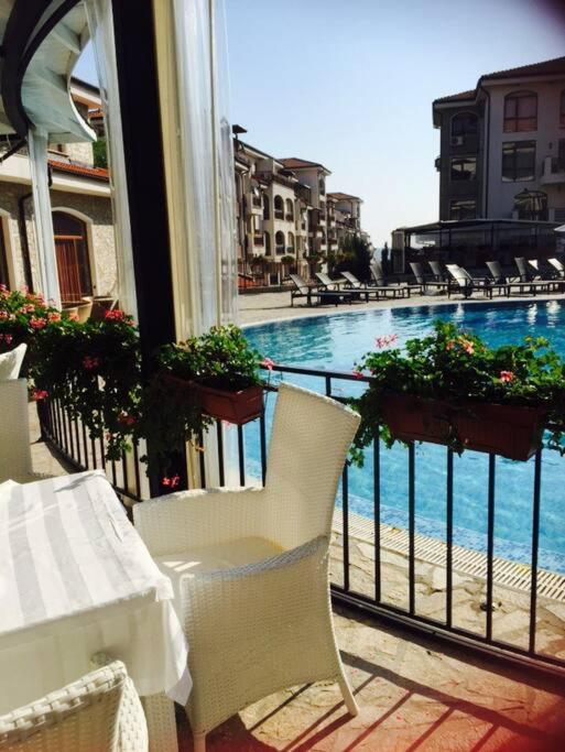 Lovely Apartment in peaceful family spa resort near to Nesebar
