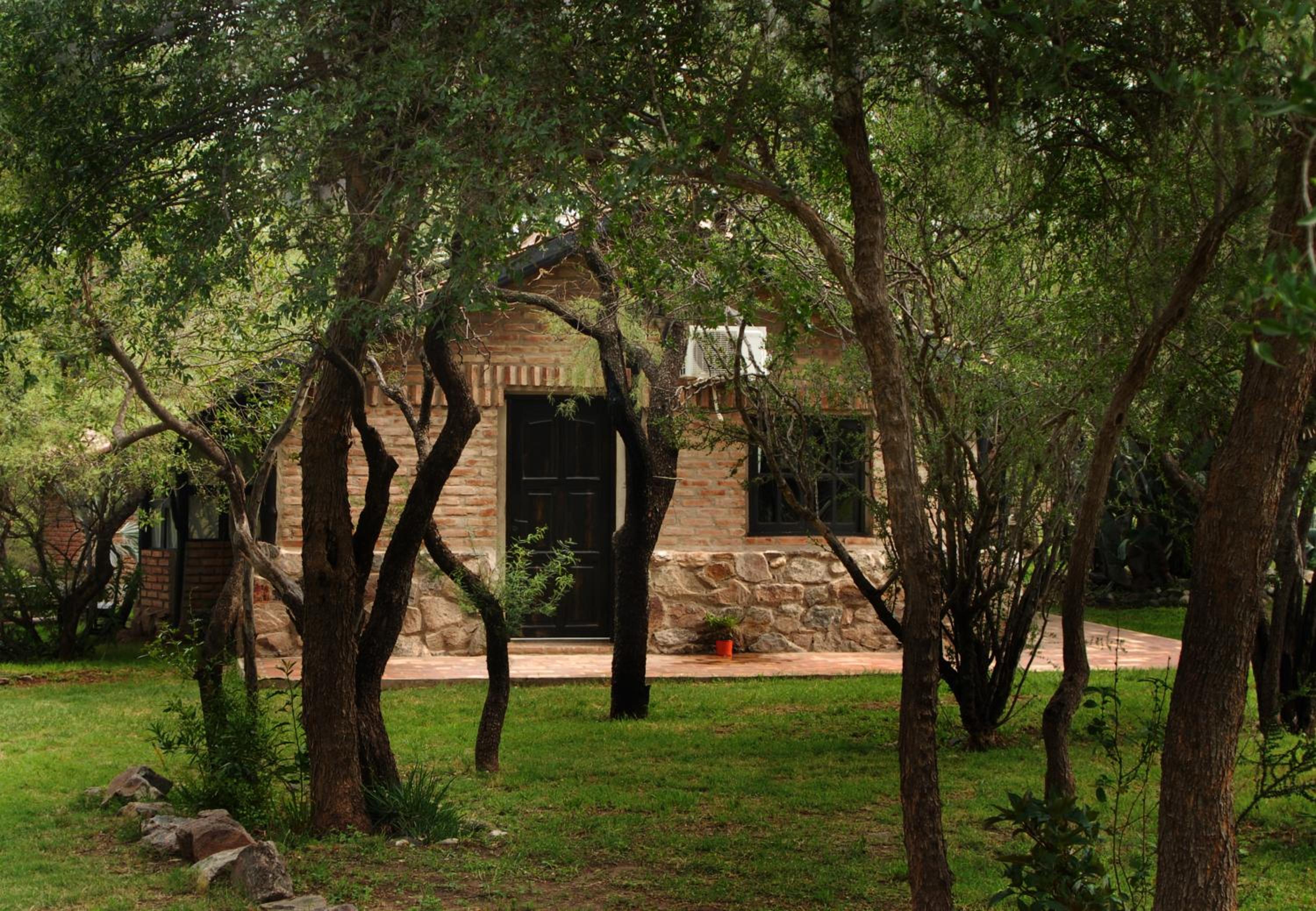Cabanas en el Jardin Nativo