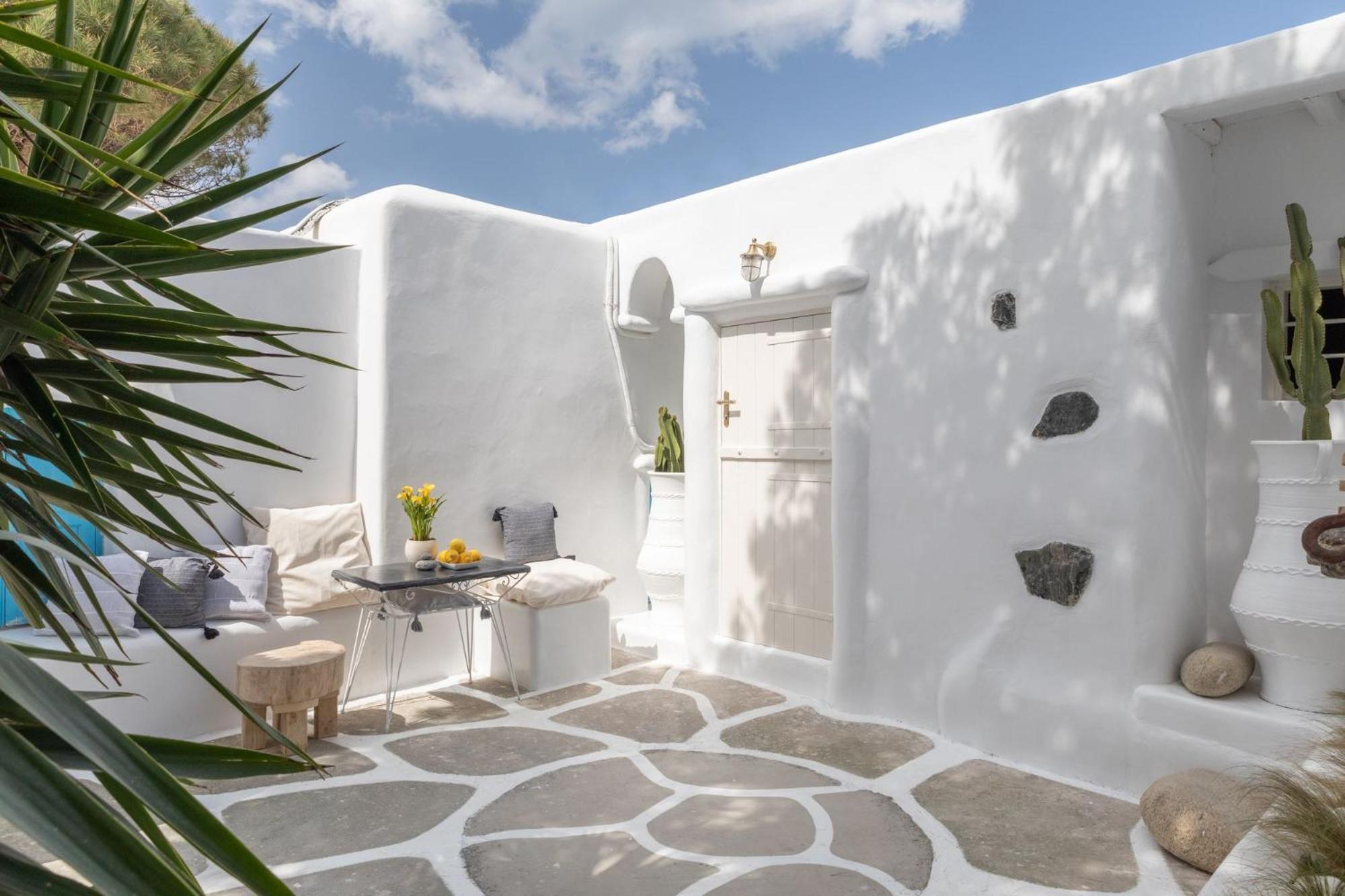 Cassaris Mykonos