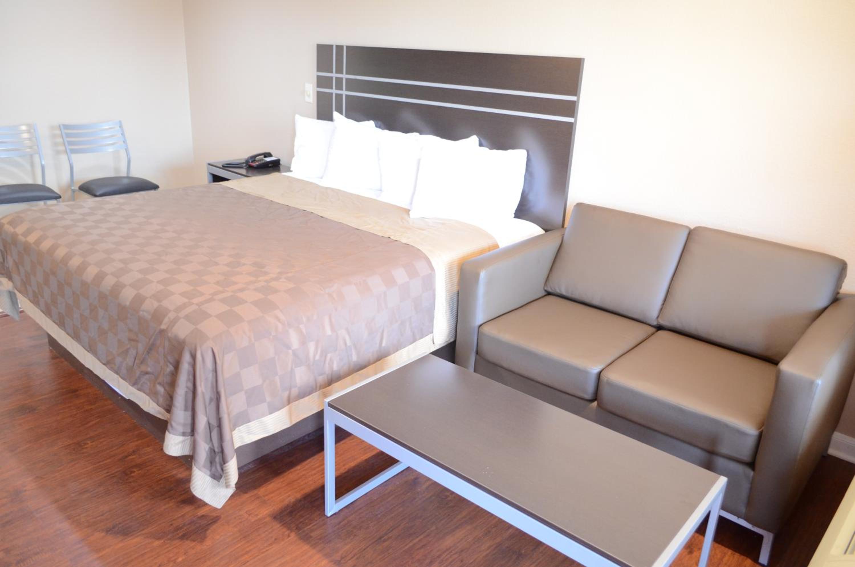 Regency Inn Humble IAH - Intercontinental - Property Image 30