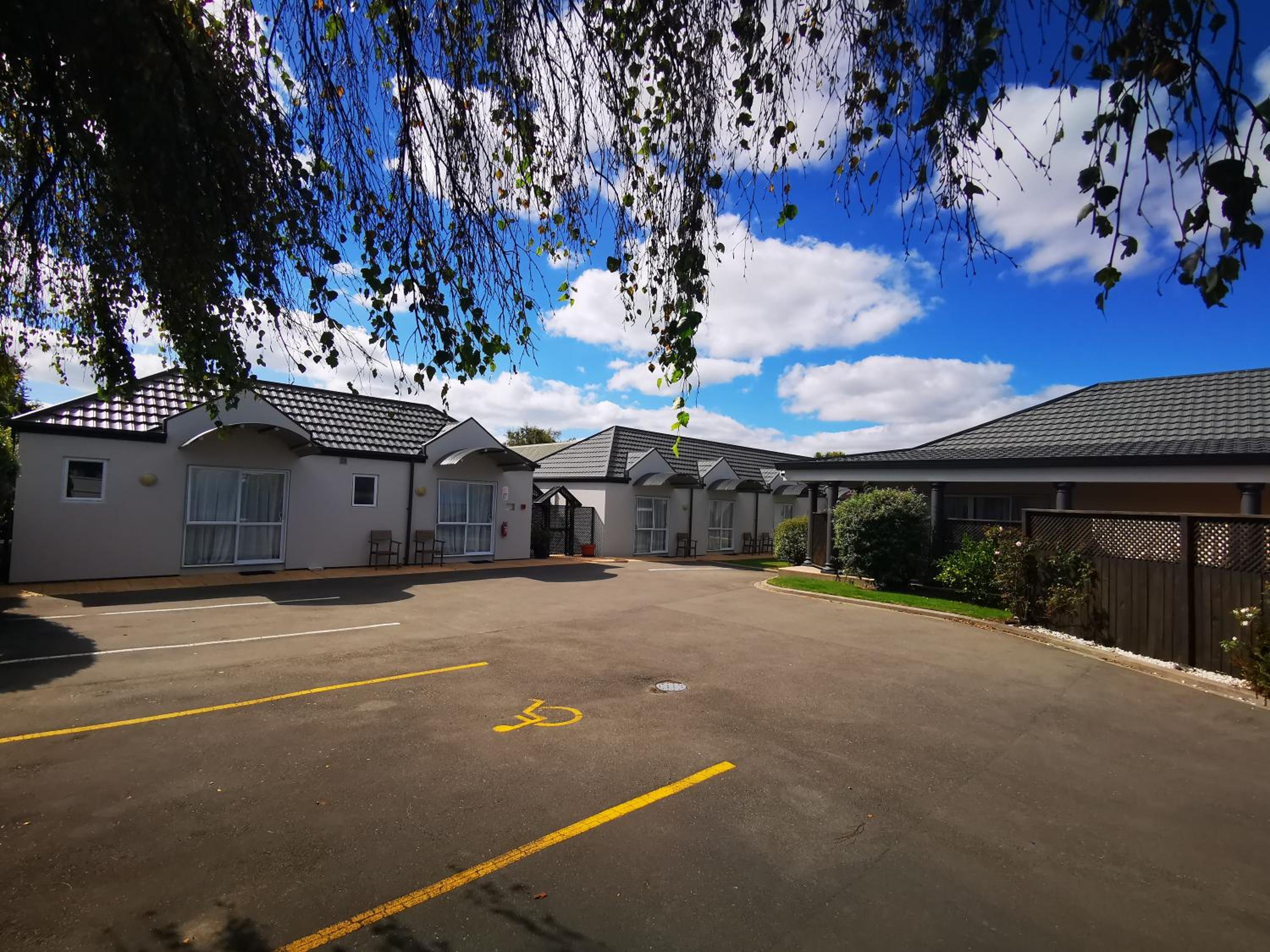 Airport Birches Motel - Image 5
