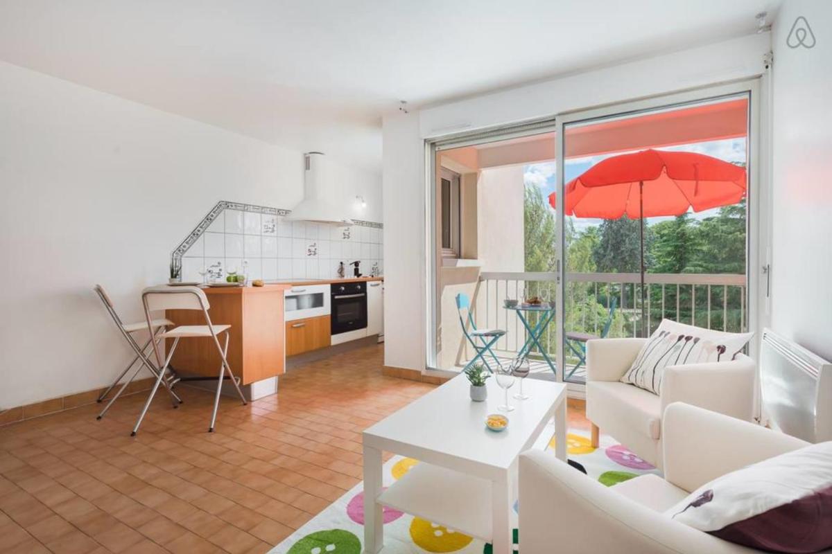 Charming studio close to the train station - Air Rental photo 2