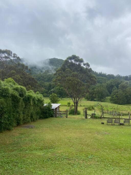 Misty Mountain Cottage at Krambach