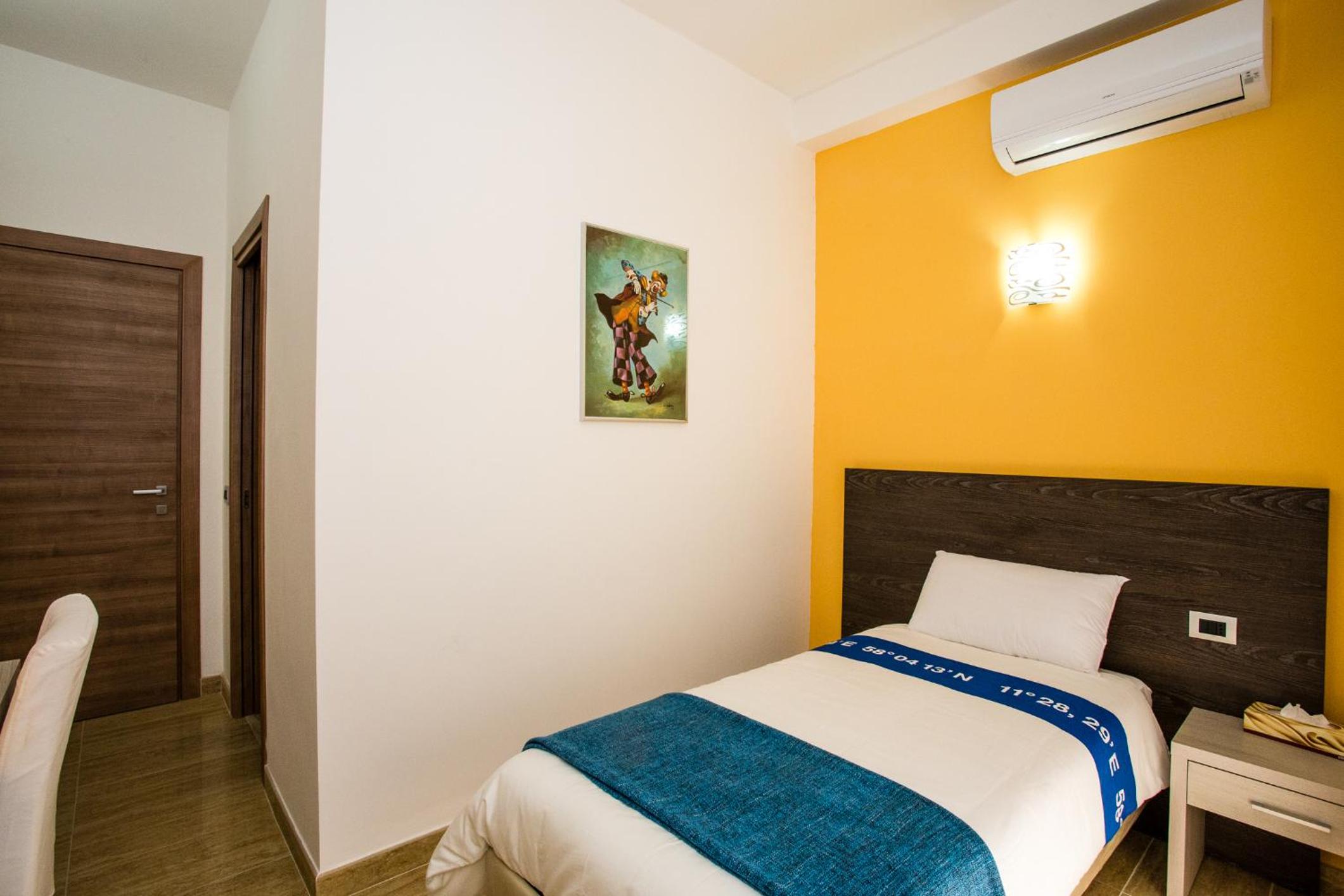 hotel room