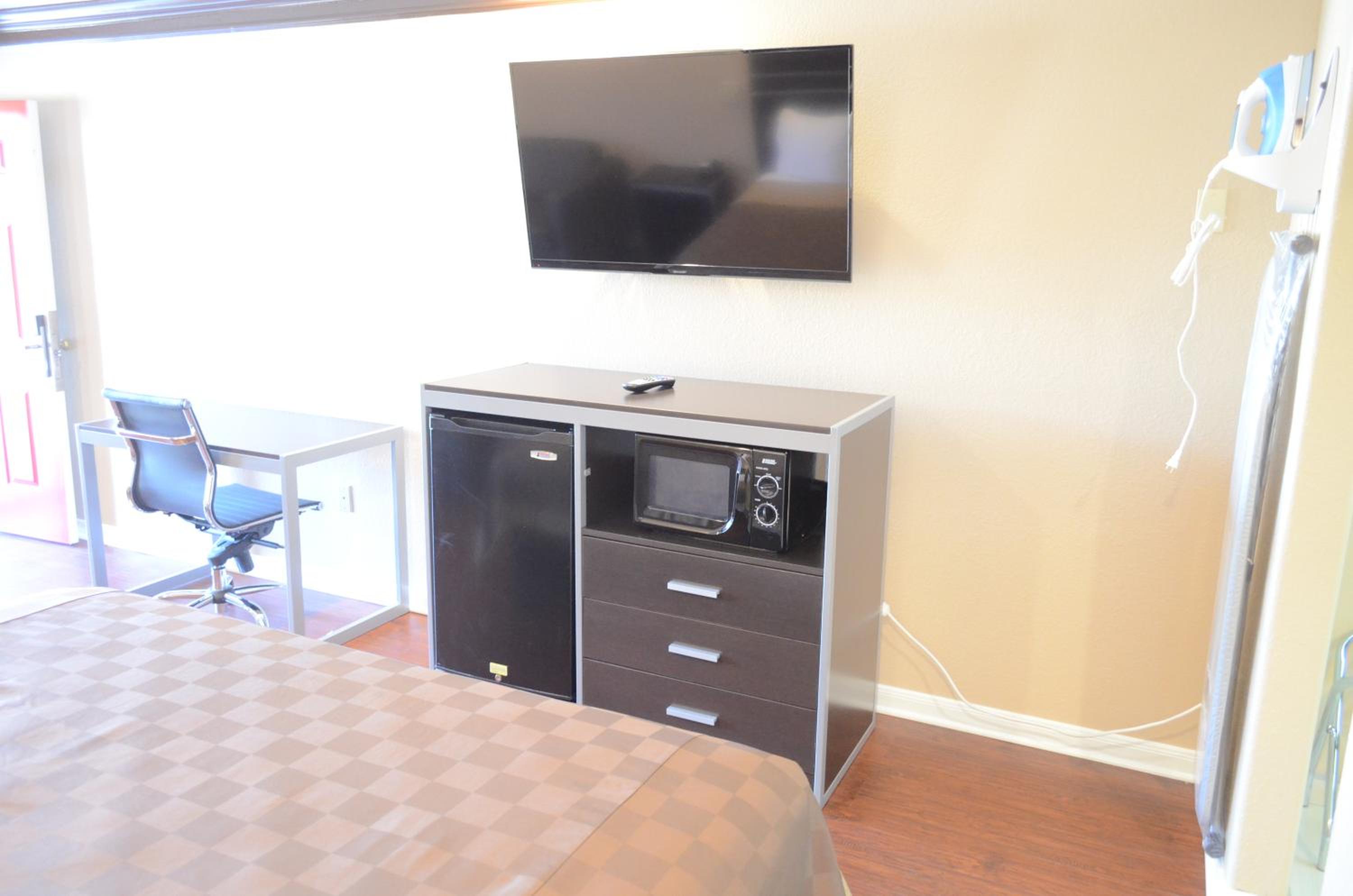Regency Inn Humble IAH - Intercontinental - Property Image 23