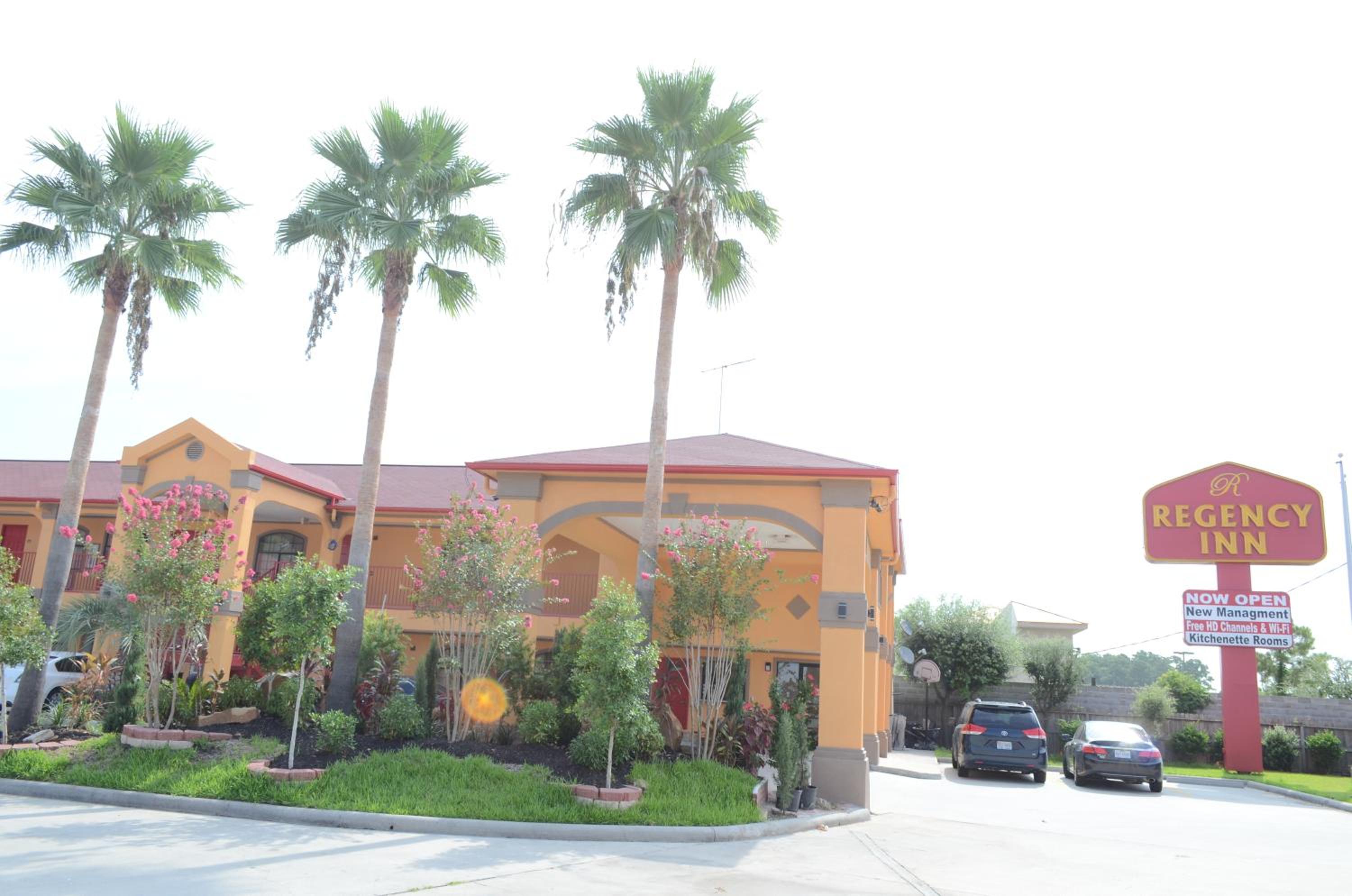 Regency Inn Humble IAH - Intercontinental - Property Image 7