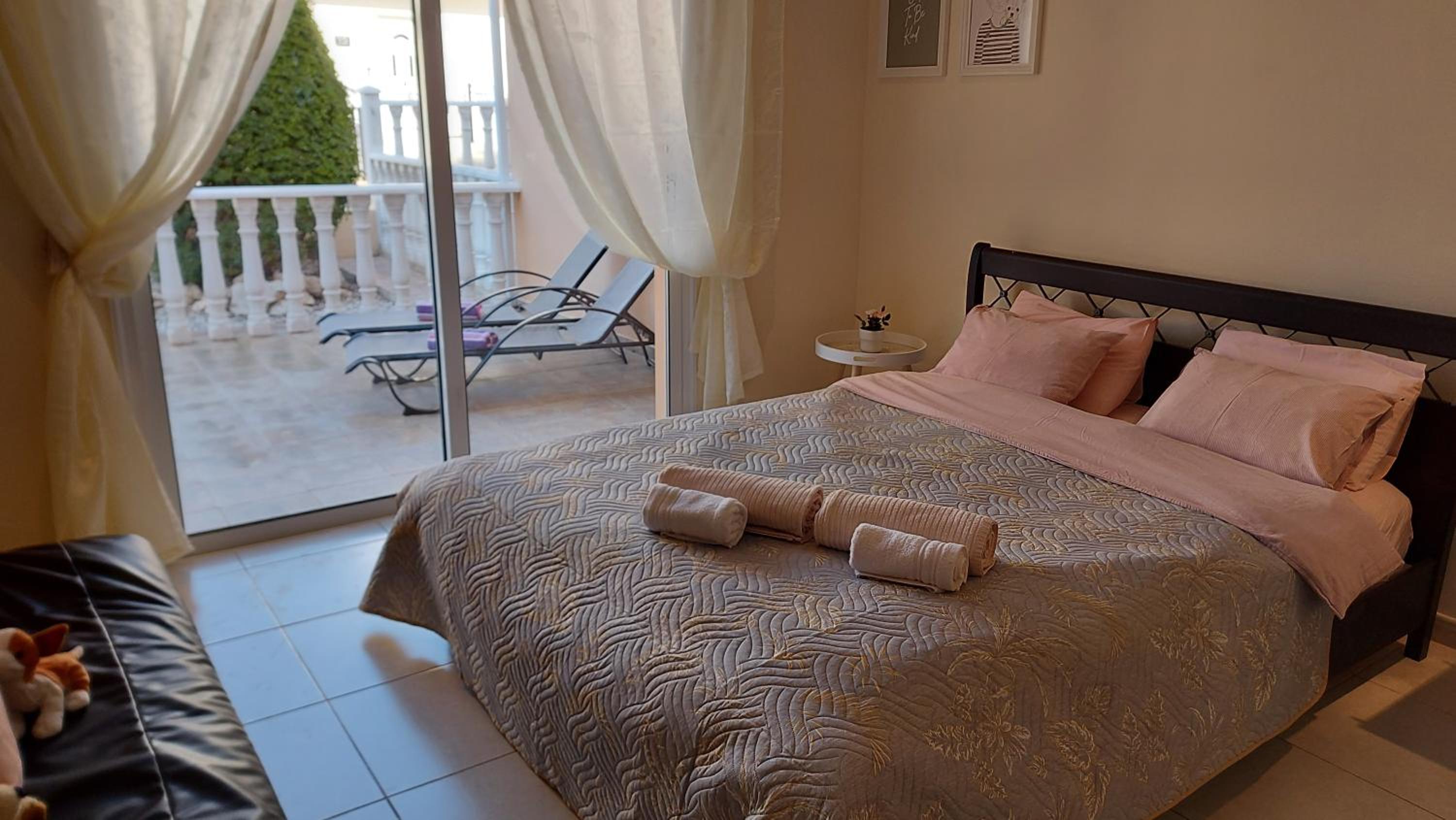 Nissi Golden Sands Holiday Apartment Free WiFi view 4