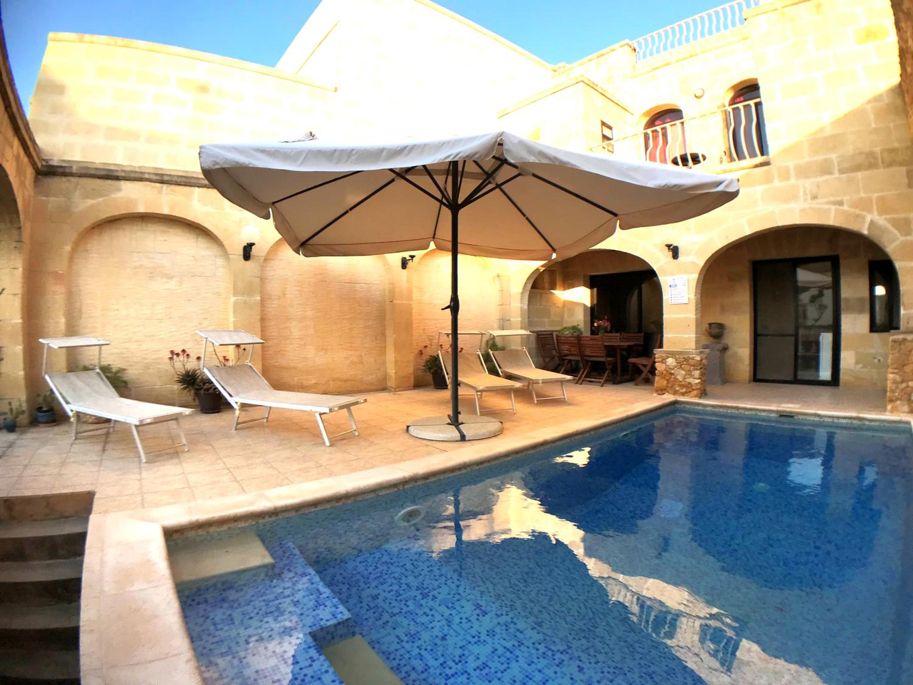 Ad Hoc B&B view 3
