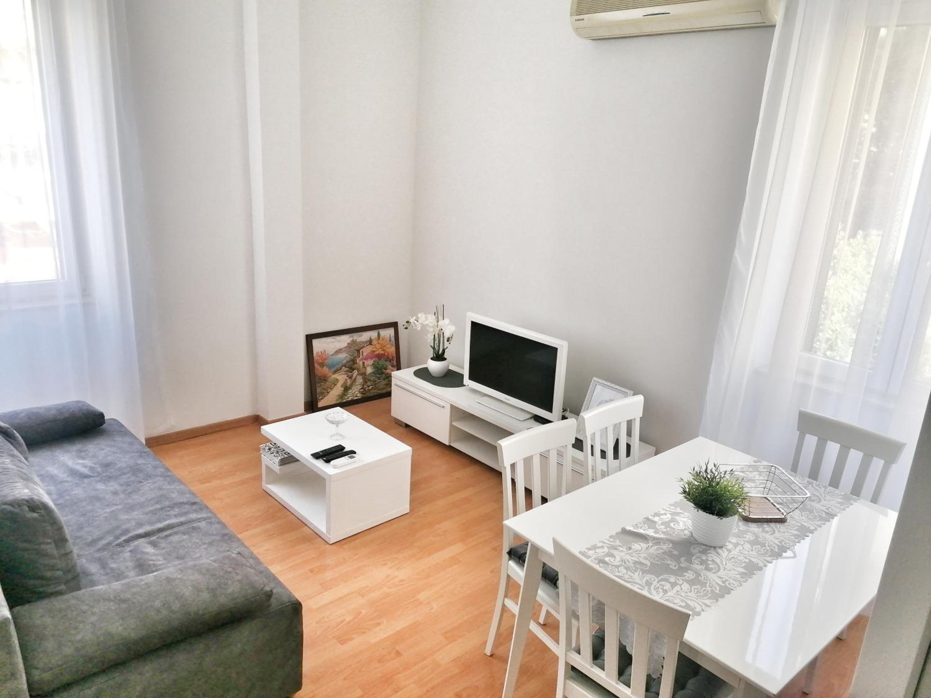 Apartment Anamarija-Bačvice view 5